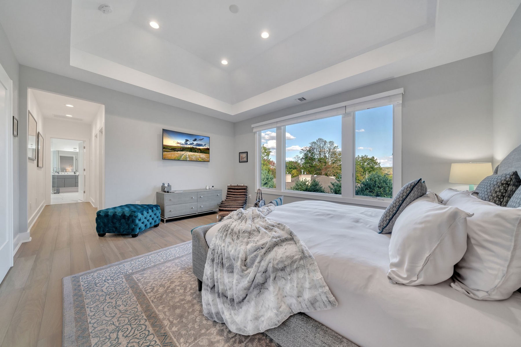 9 Heatherhill Road