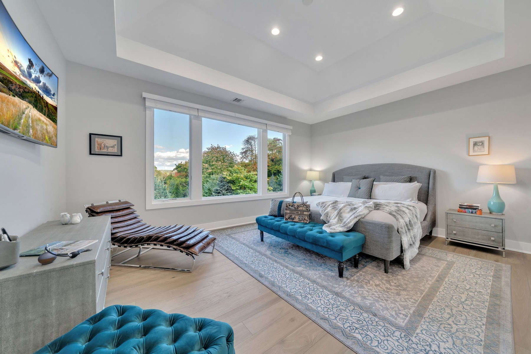 9 Heatherhill Road