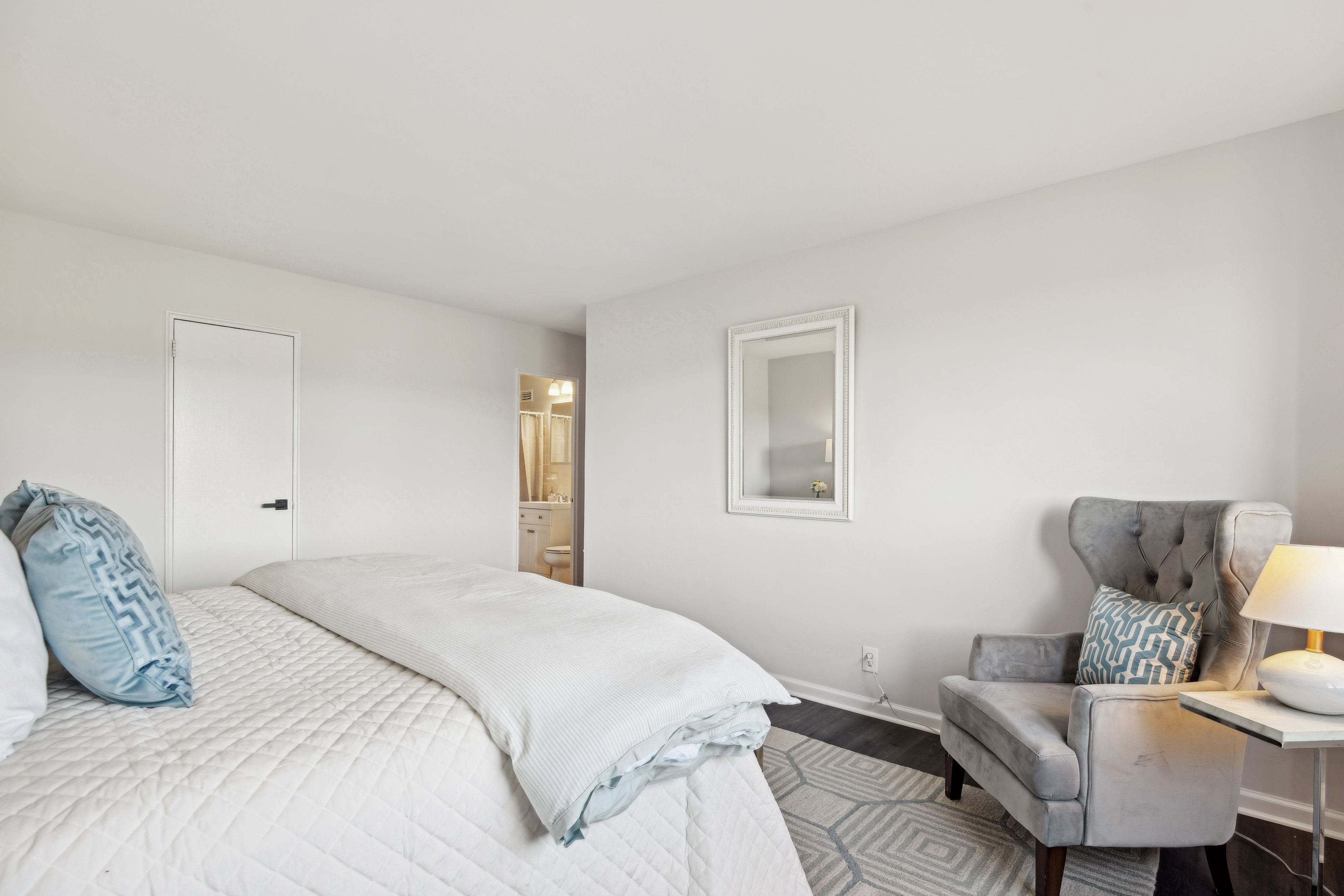 377 South Harrison Street 14K