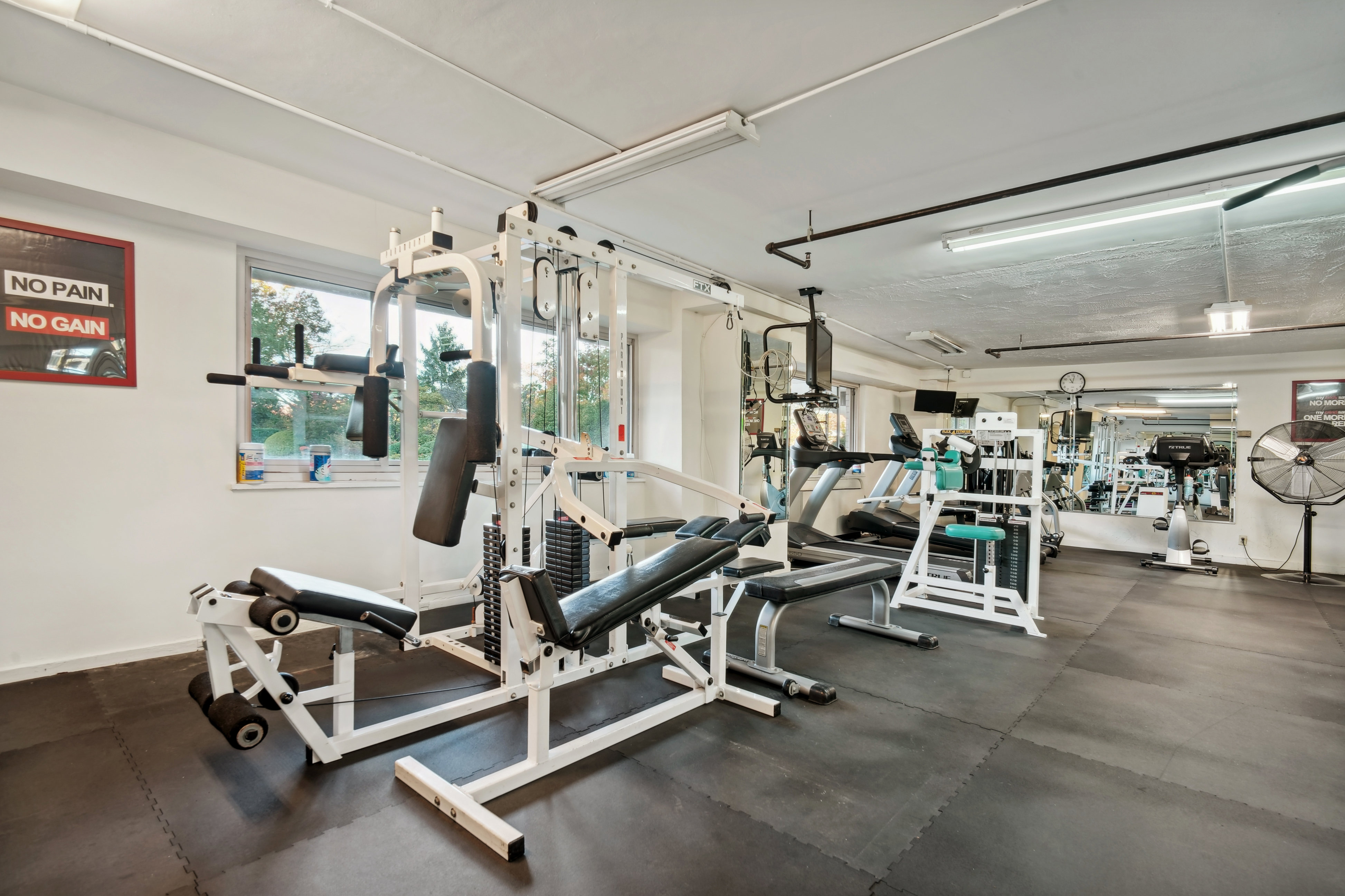 377 South Harrison Street 14K
