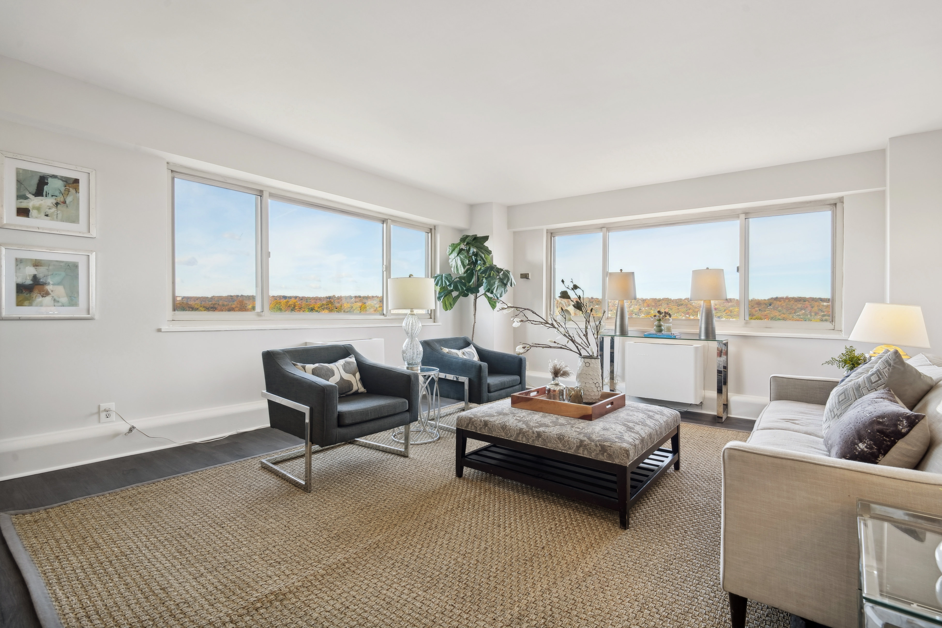 377 South Harrison Street 14K