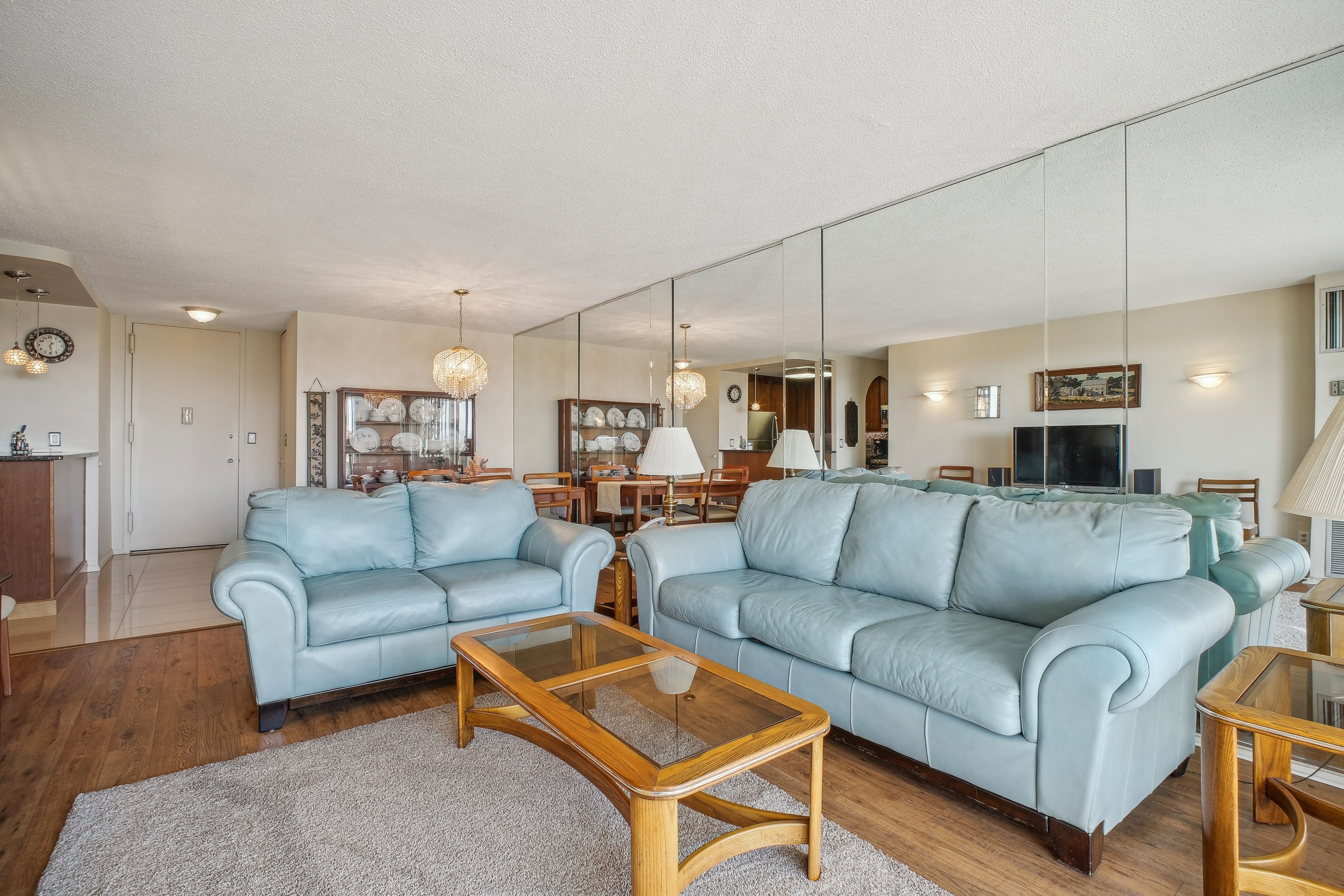 555 North Avenue 7J 