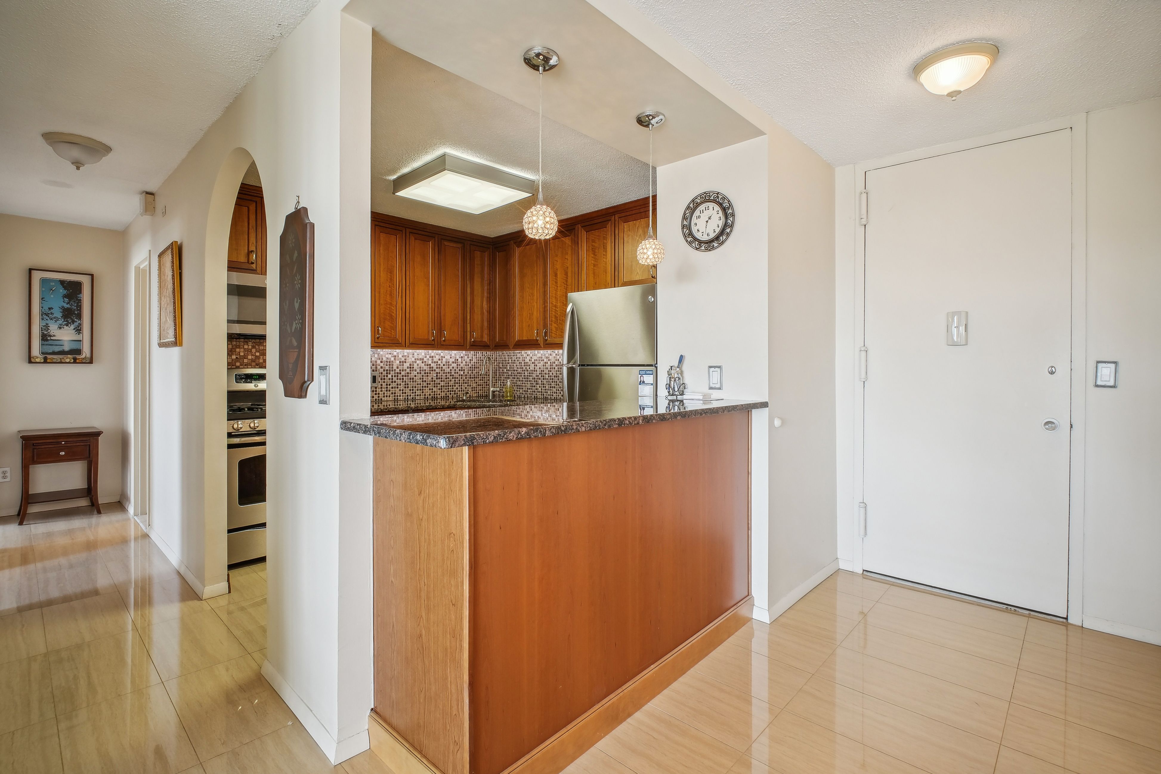 555 North Avenue 7J 