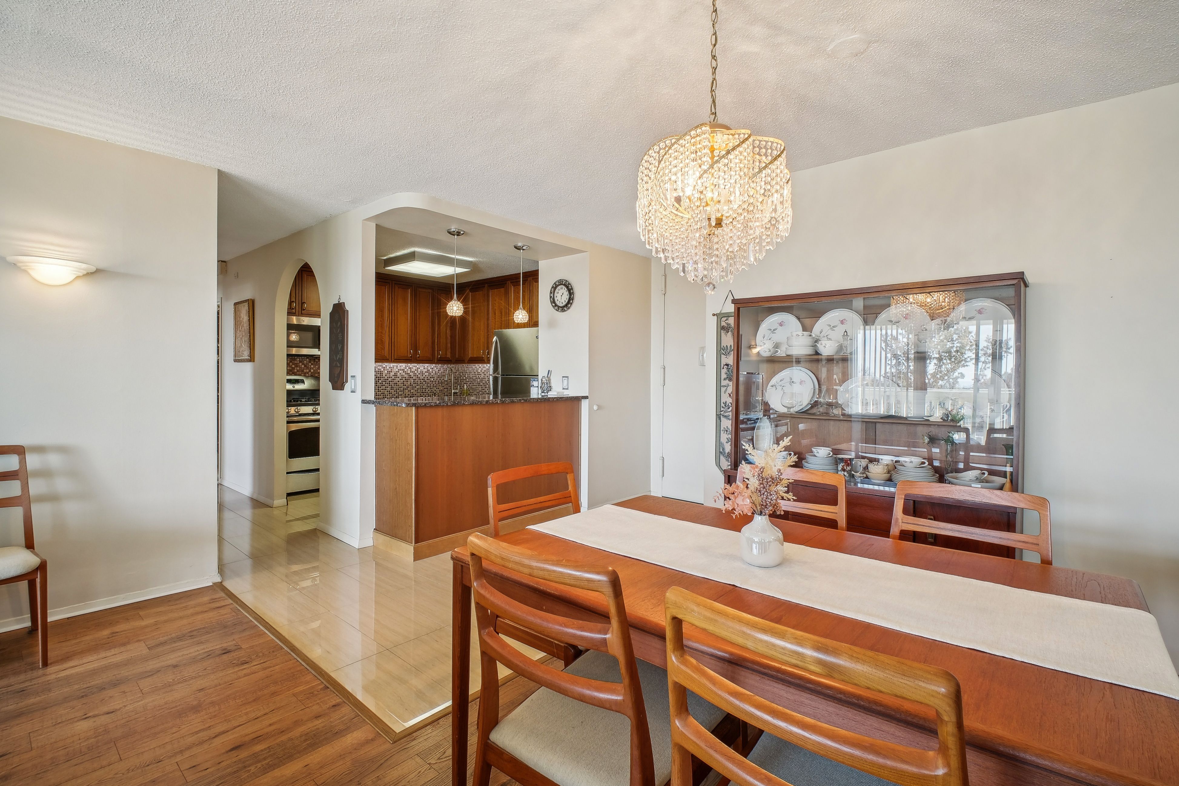 555 North Avenue 7J 