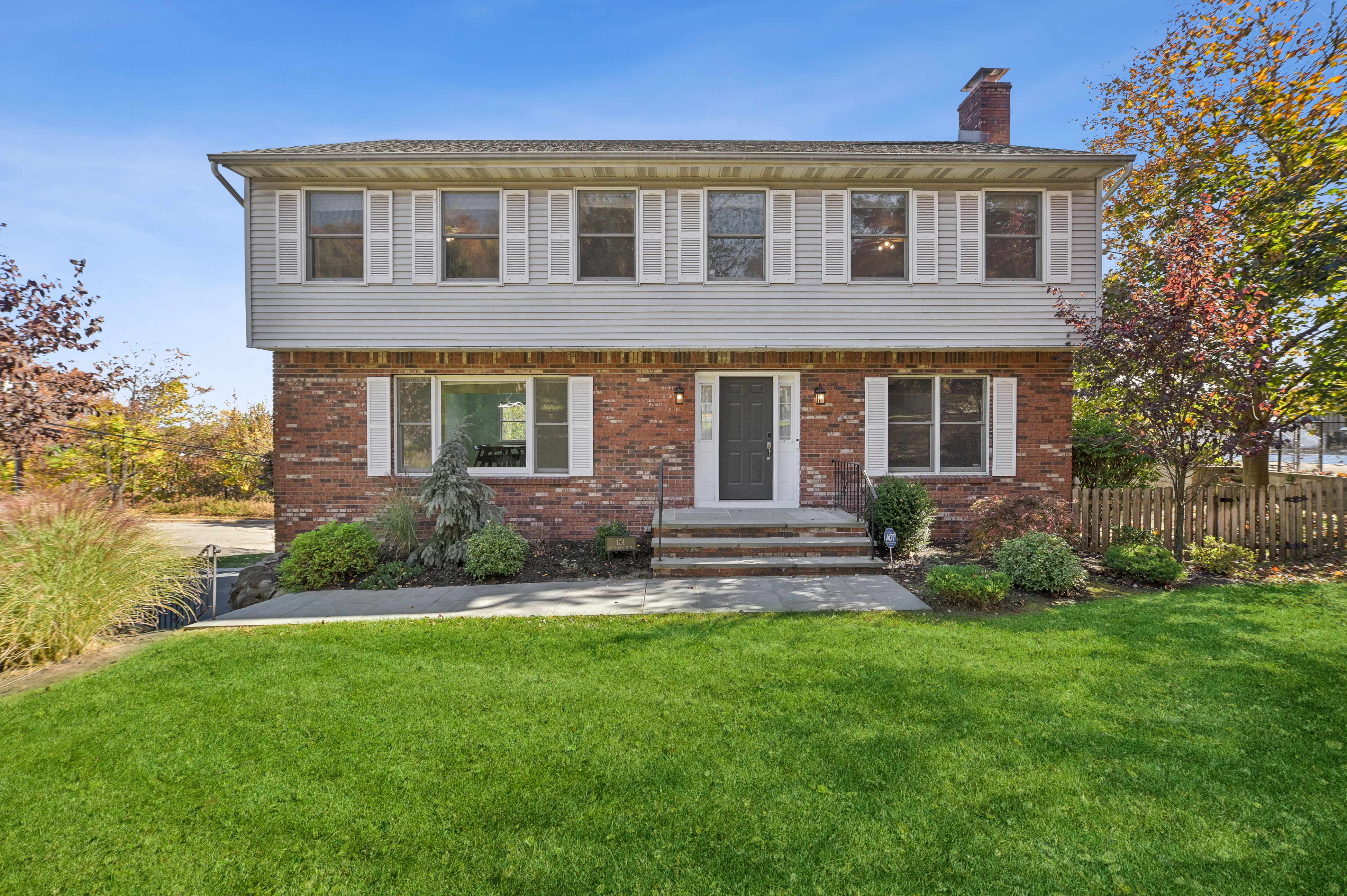 104 Metro Vista Drive 