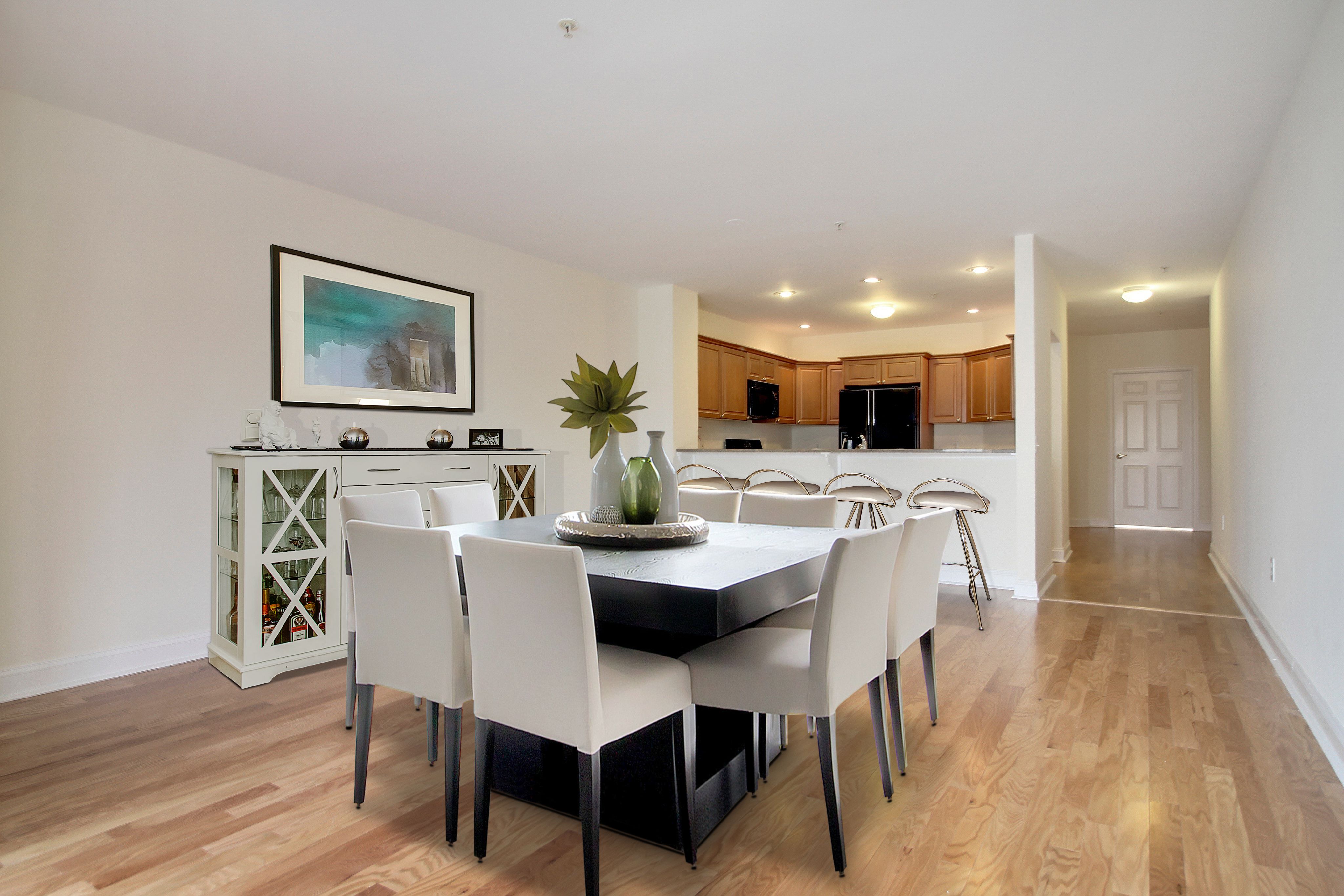 306 The Promenade 