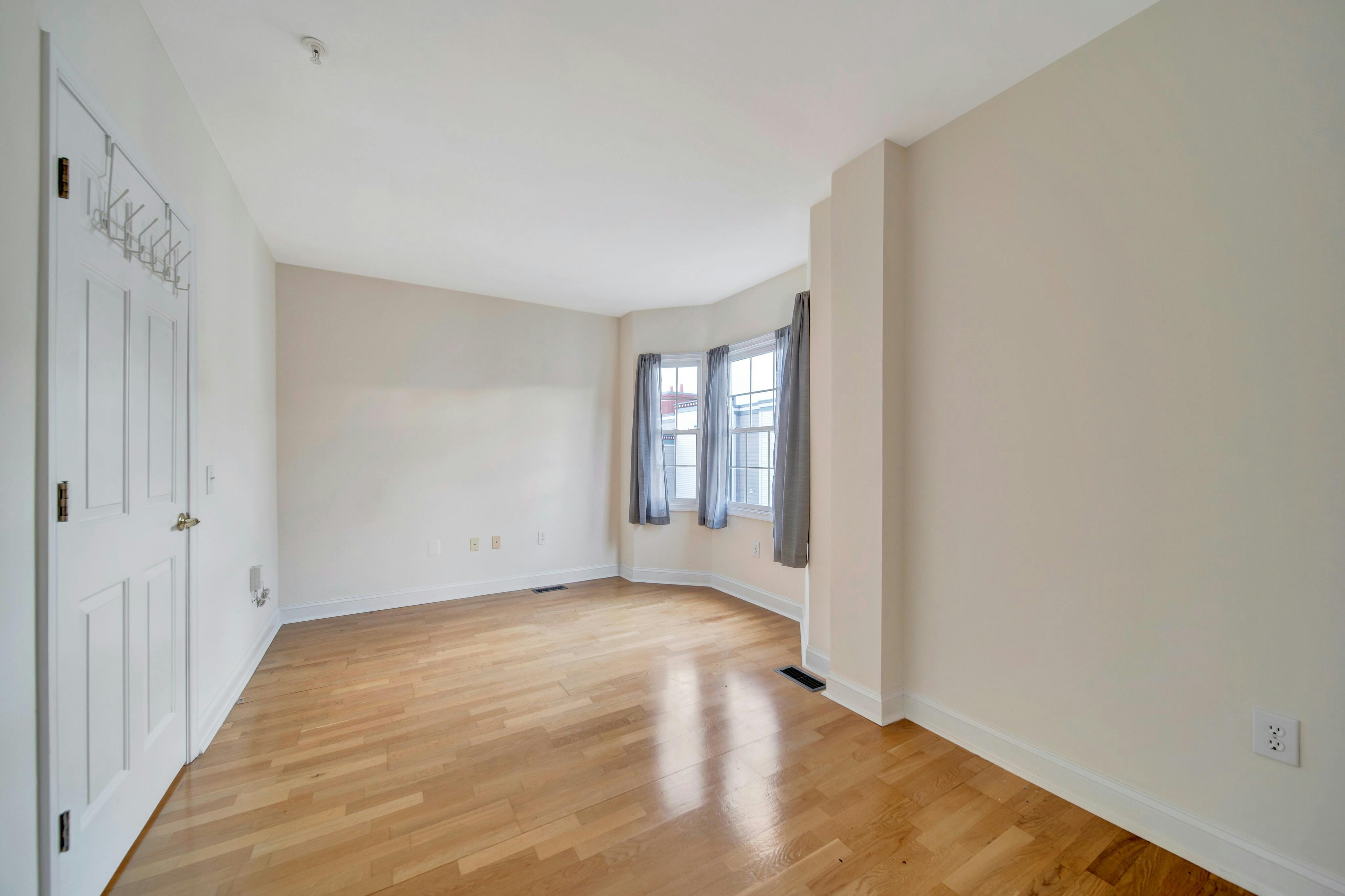 306 The Promenade 