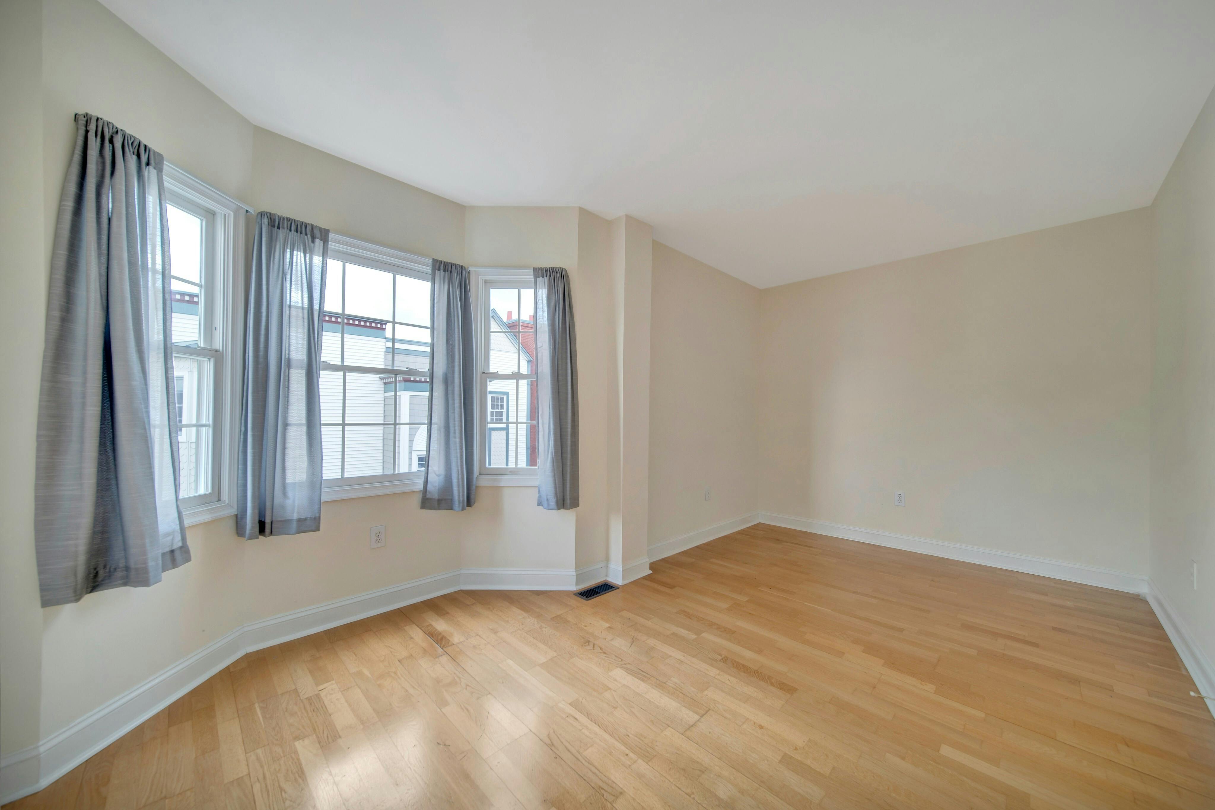 306 The Promenade 