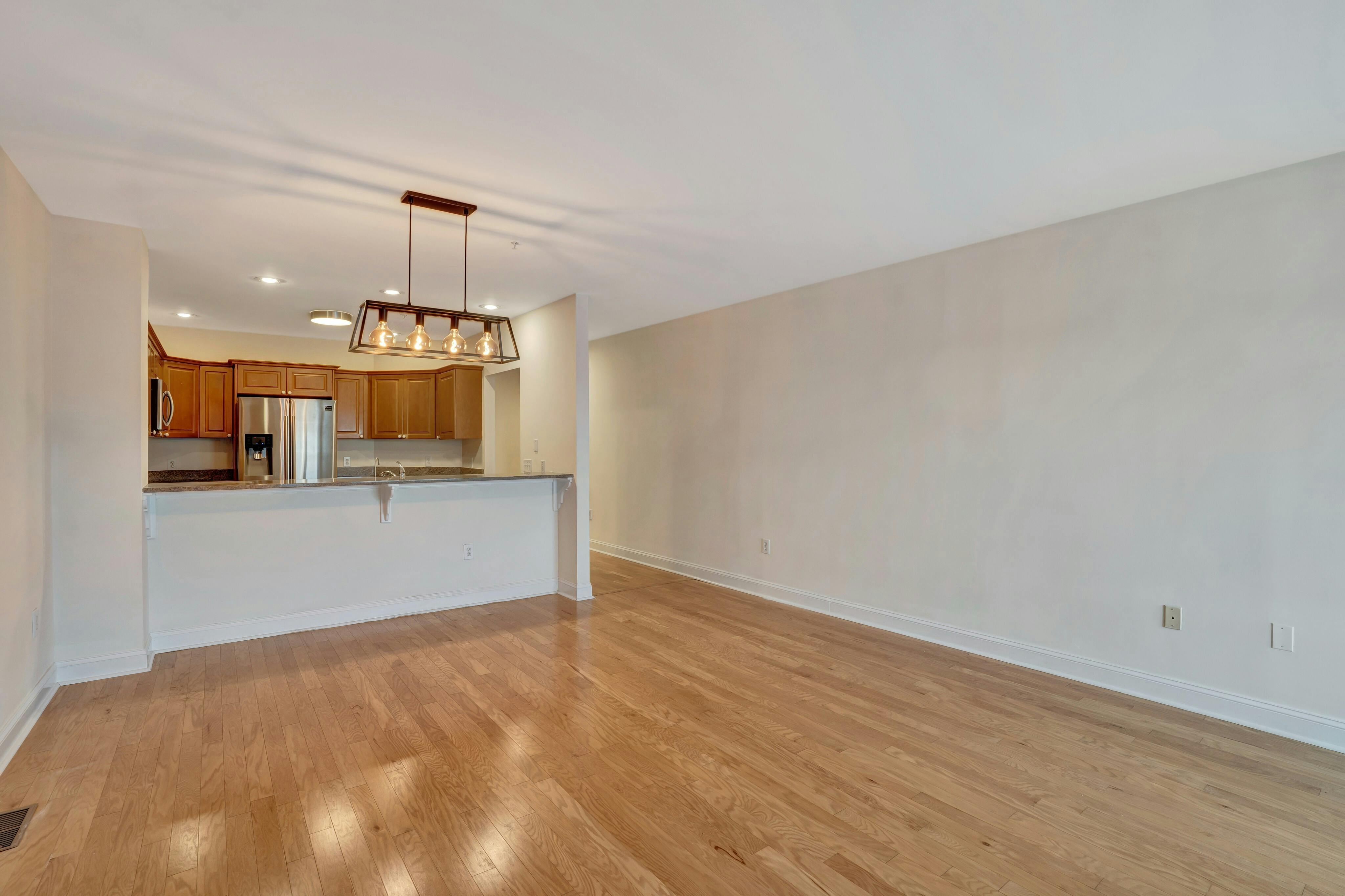306 The Promenade 
