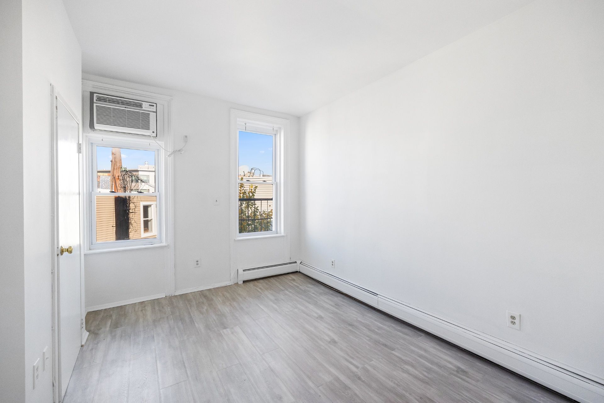 372 2nd Street Unit# 7