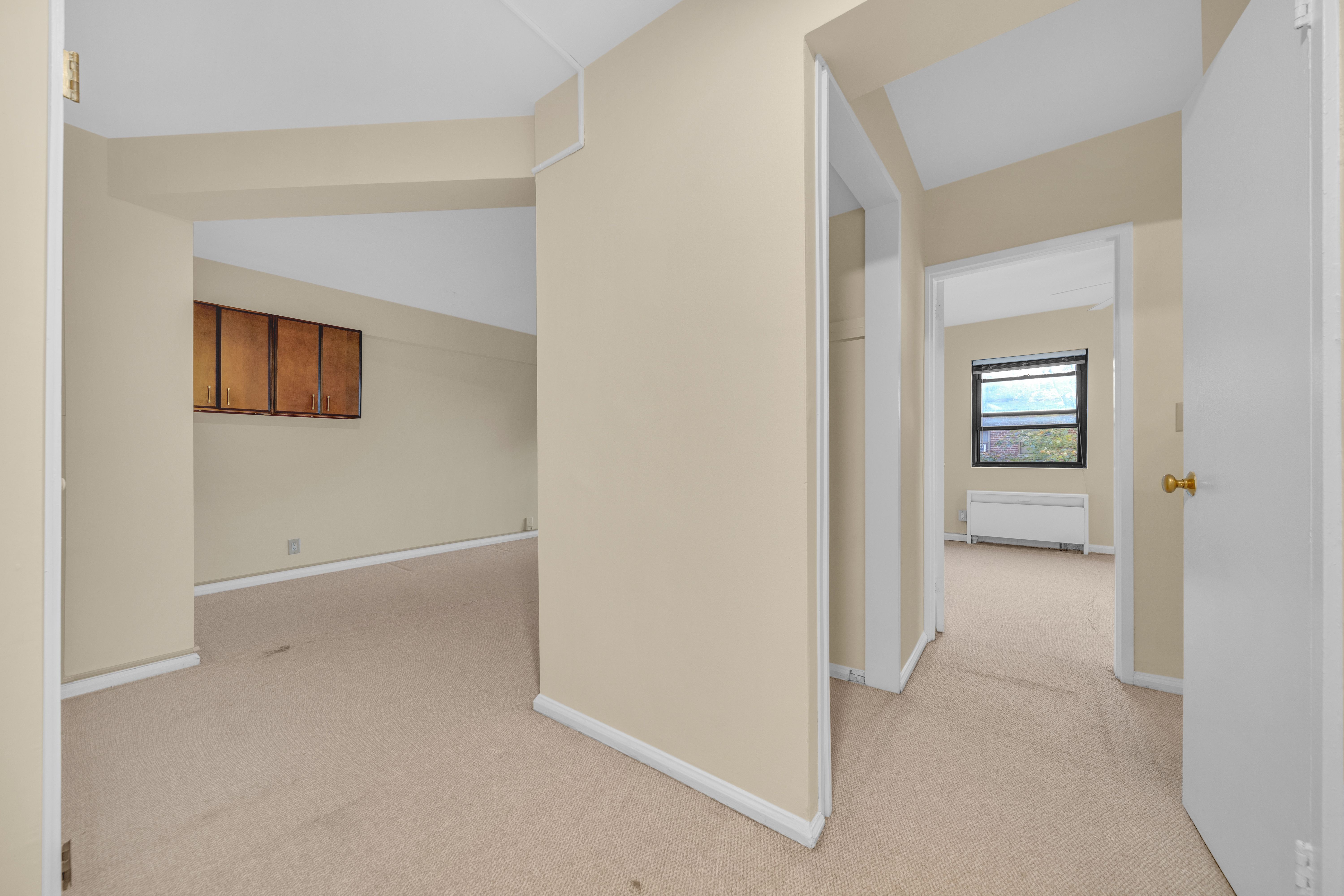 3031 Edwin Avenue 3E 