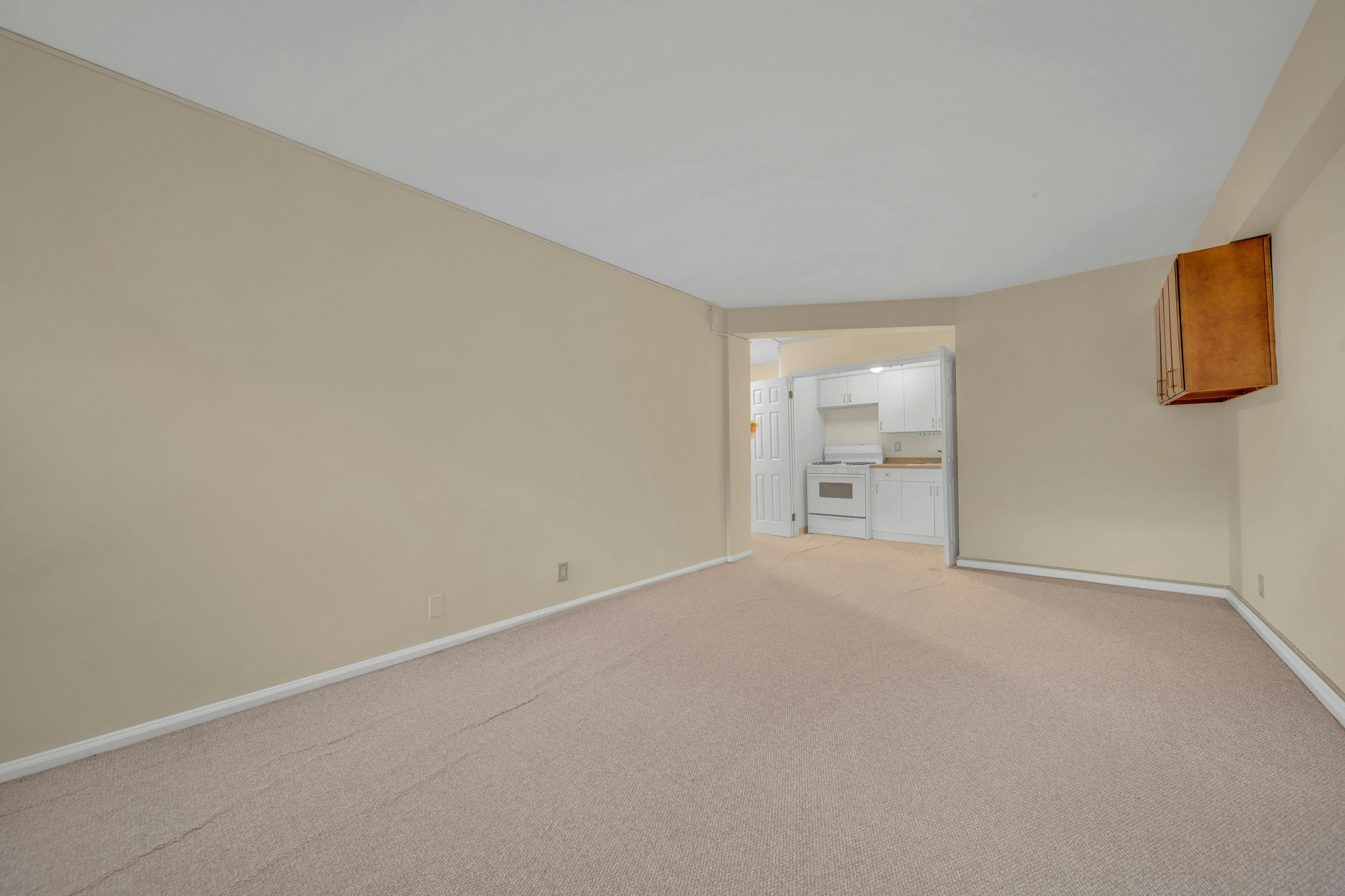 3031 Edwin Avenue 3E 
