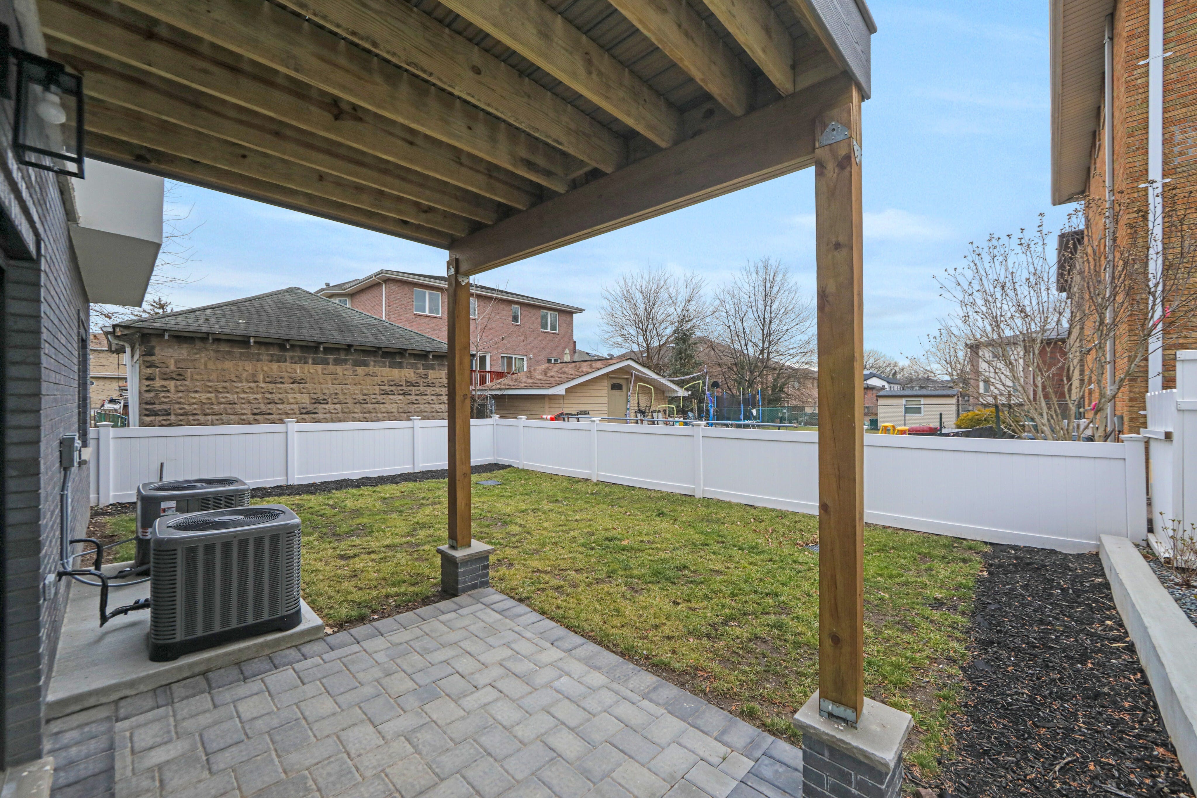 122 E Brinkerhoff Avenue 