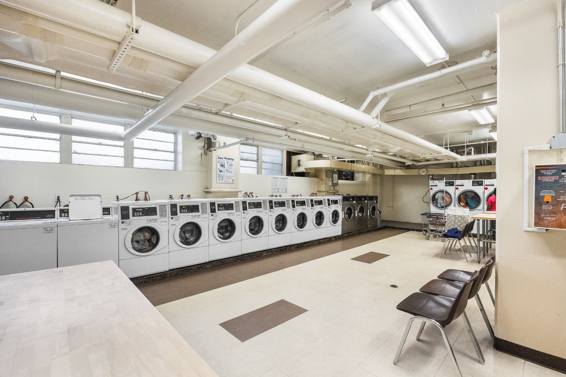 201 Saint Pauls Avenue Unit# 4V