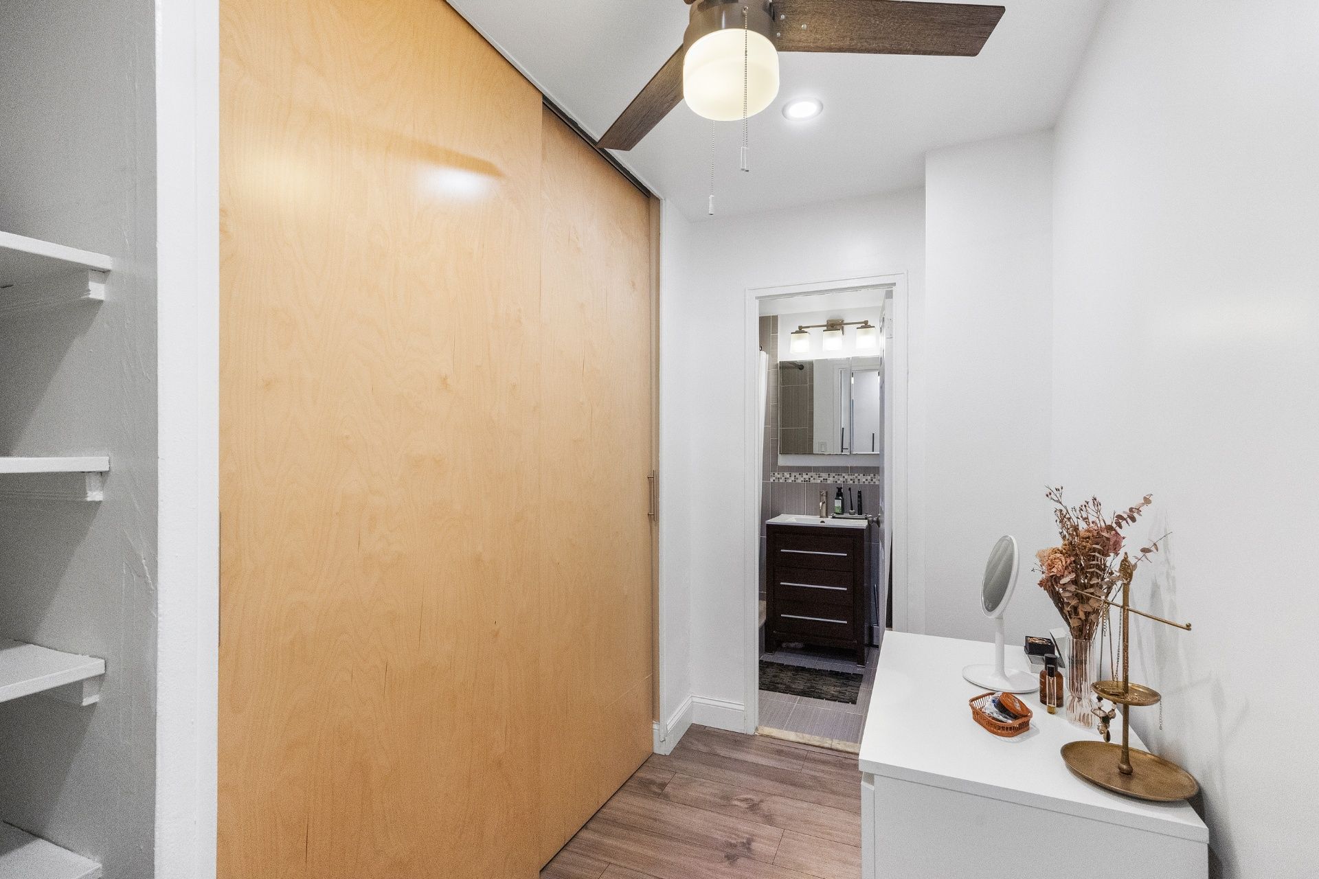 201 Saint Pauls Avenue Unit# 4V