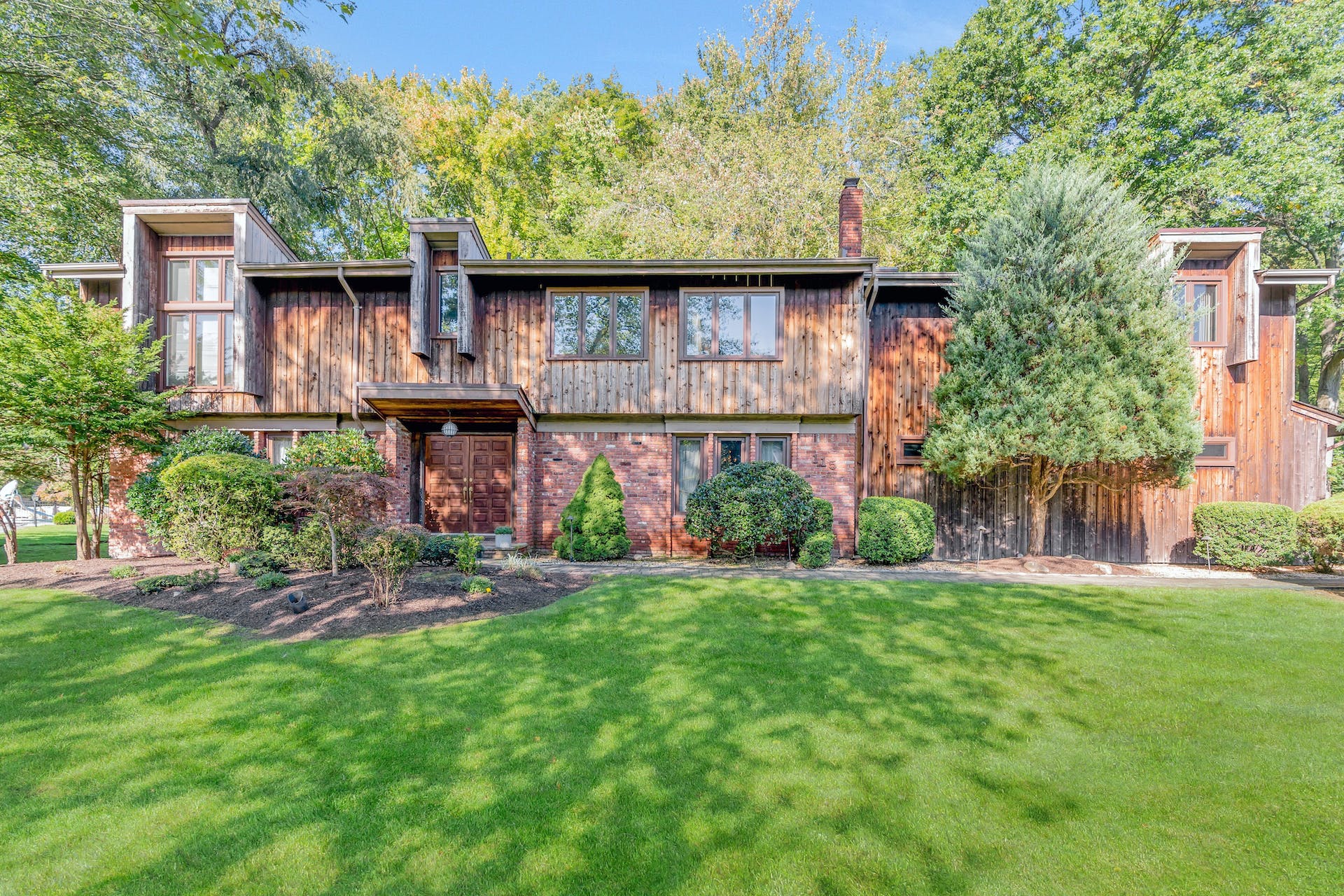 115 Dyer Court 