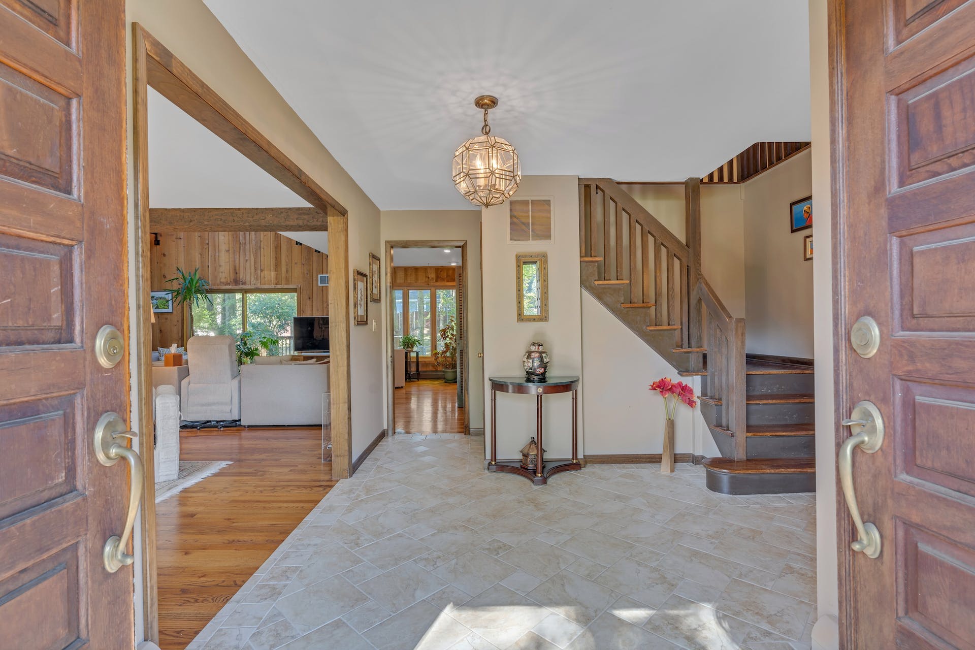 115 Dyer Court 
