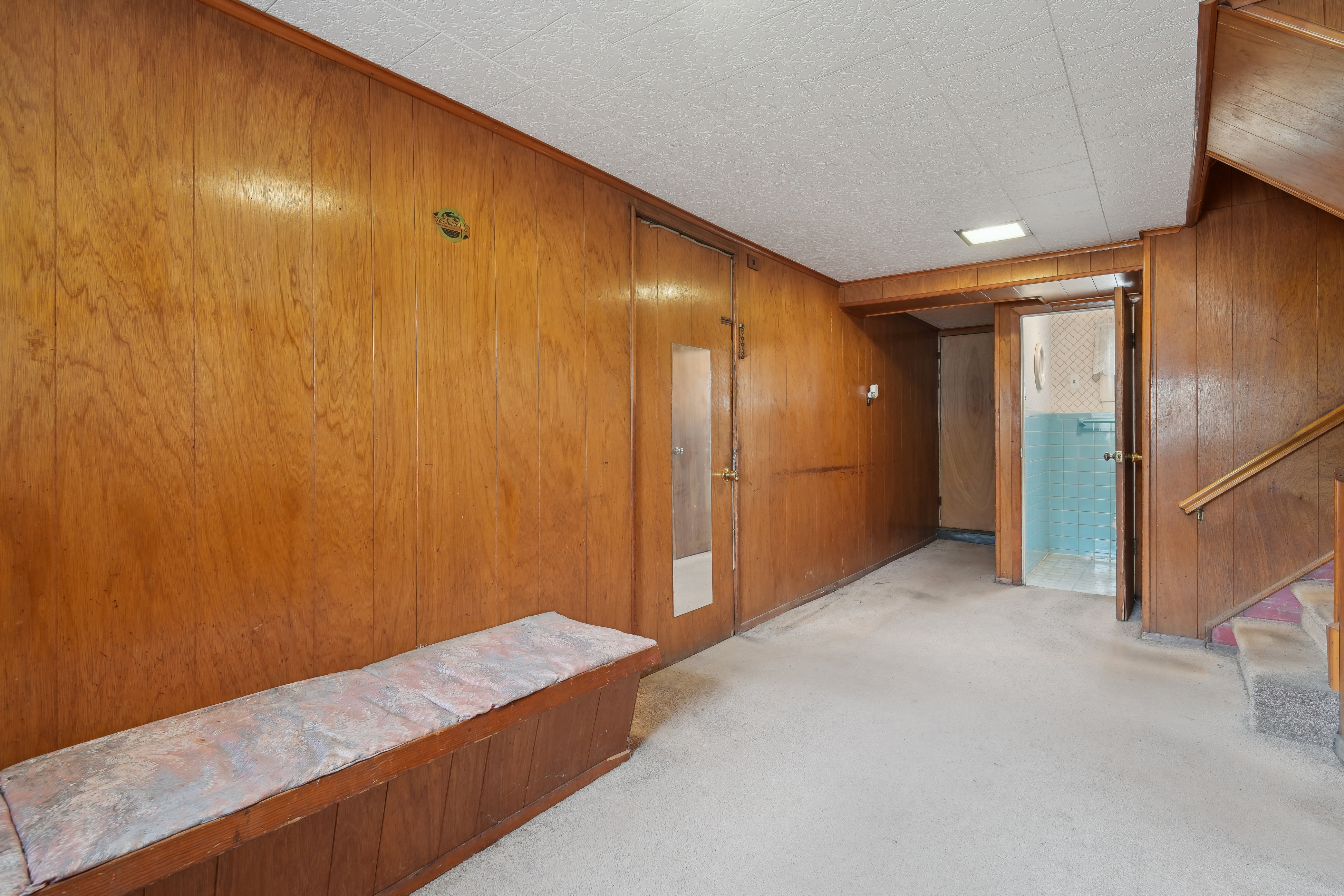 80 Howland Avenue 
