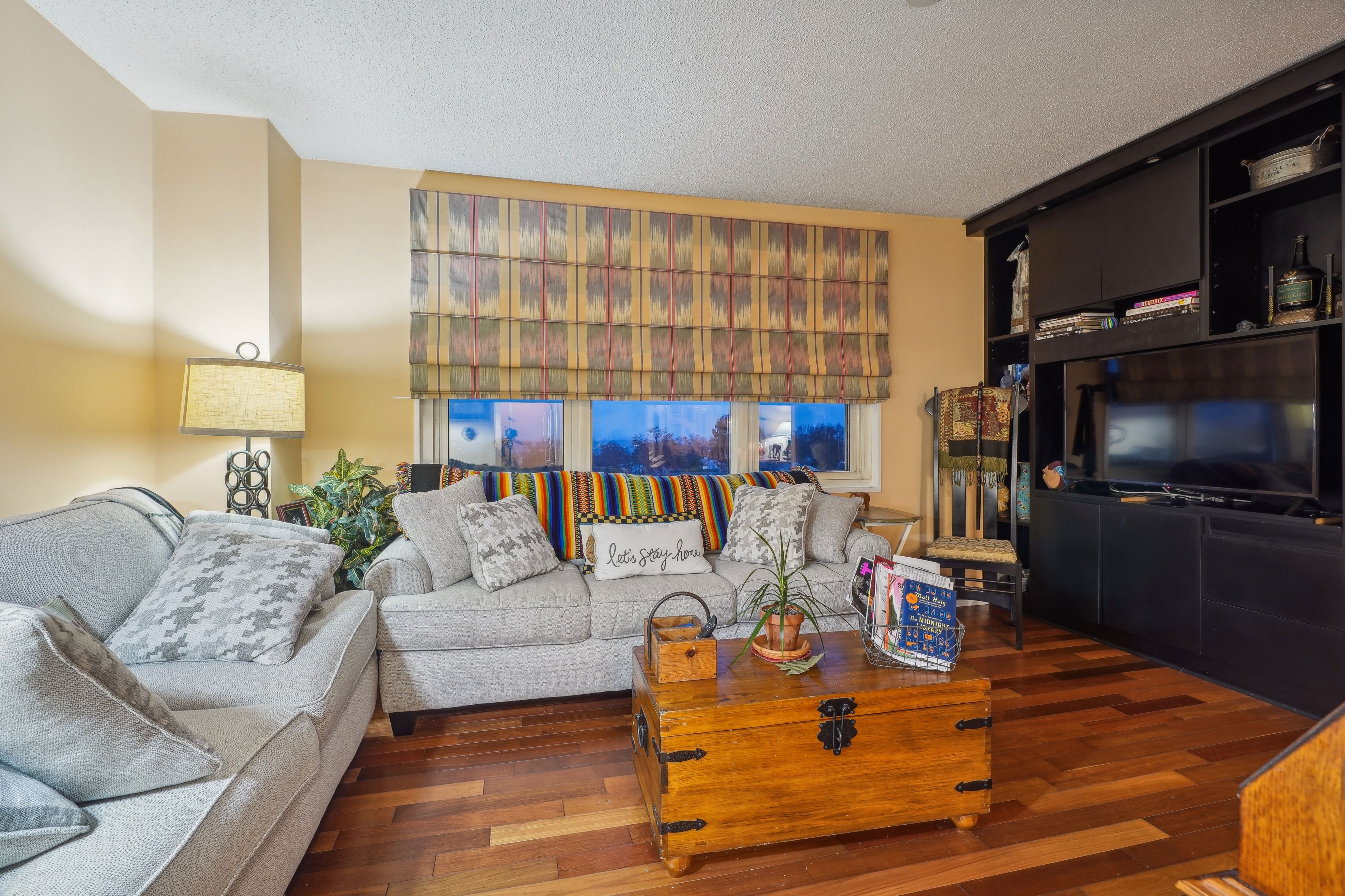 555 North Avenue 8S 