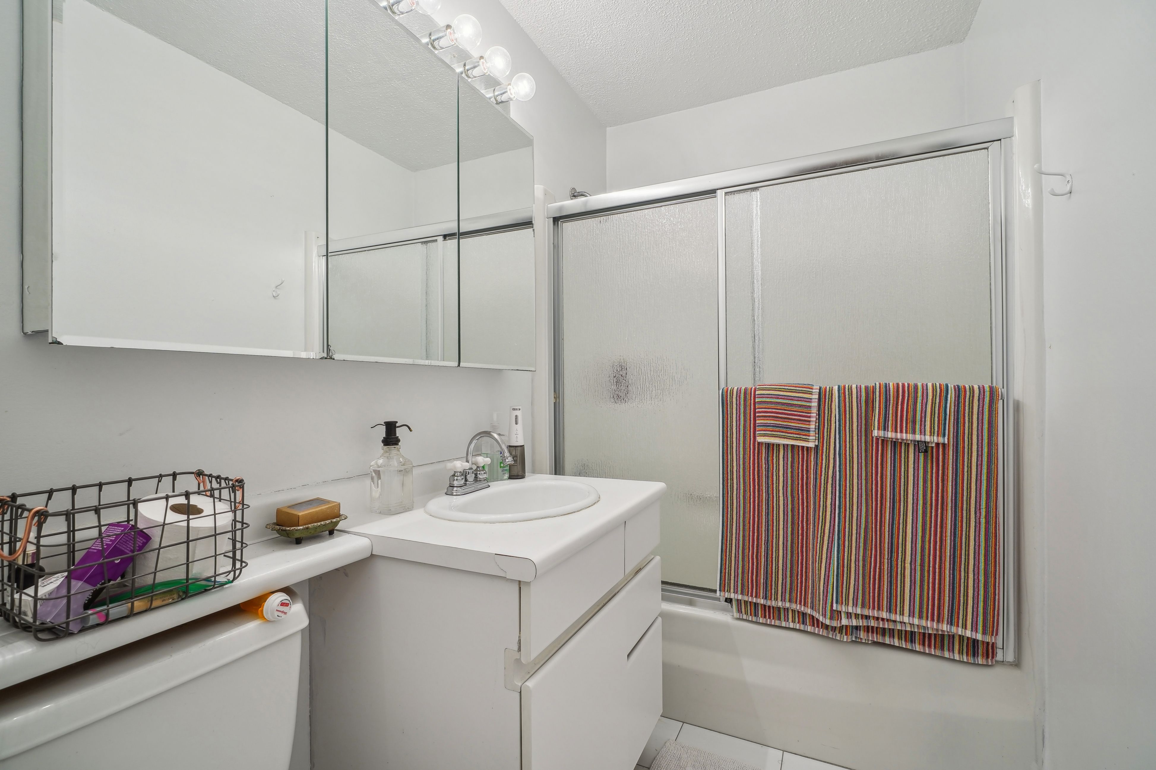 555 North Avenue 8S 