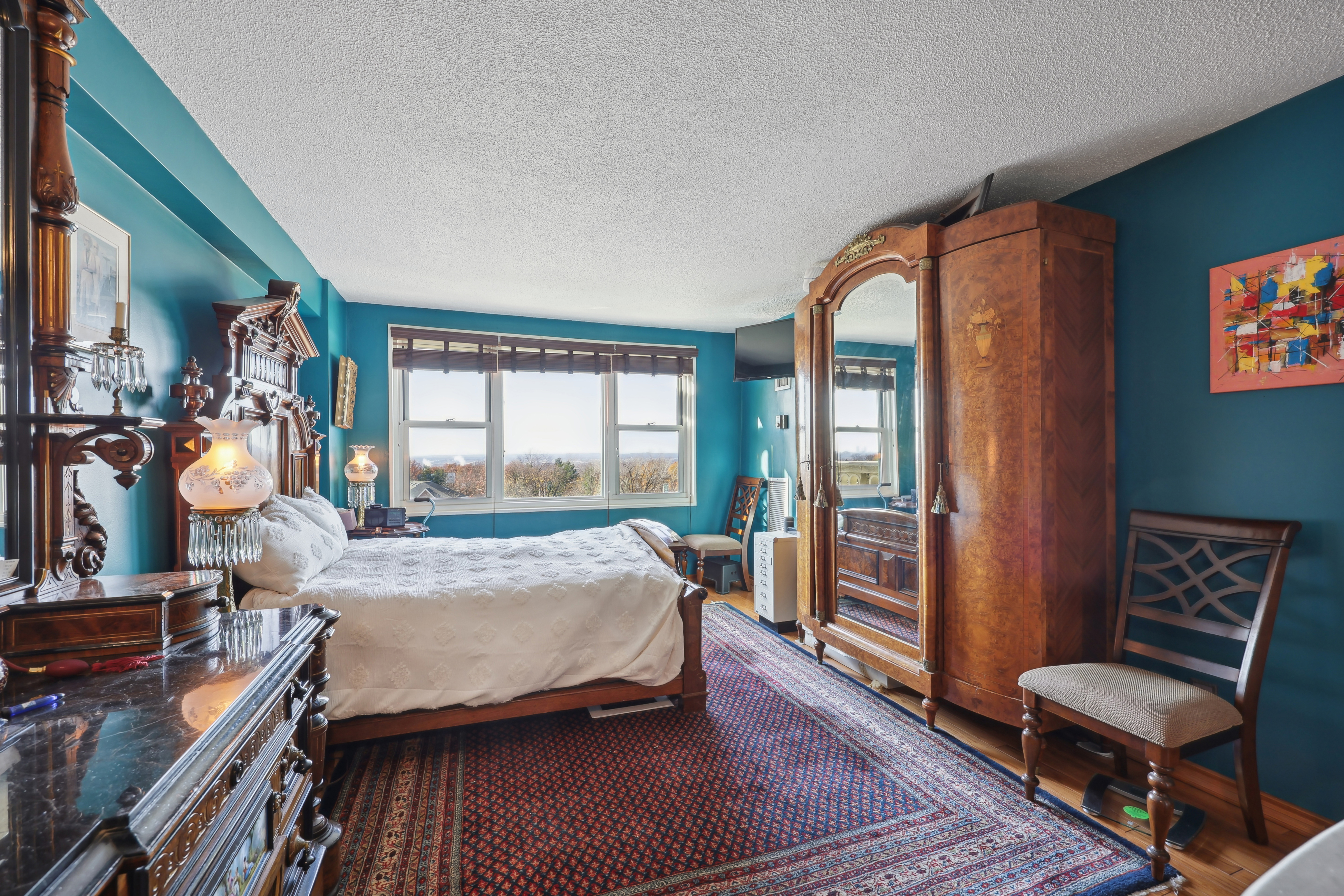 555 North Avenue, #8M 