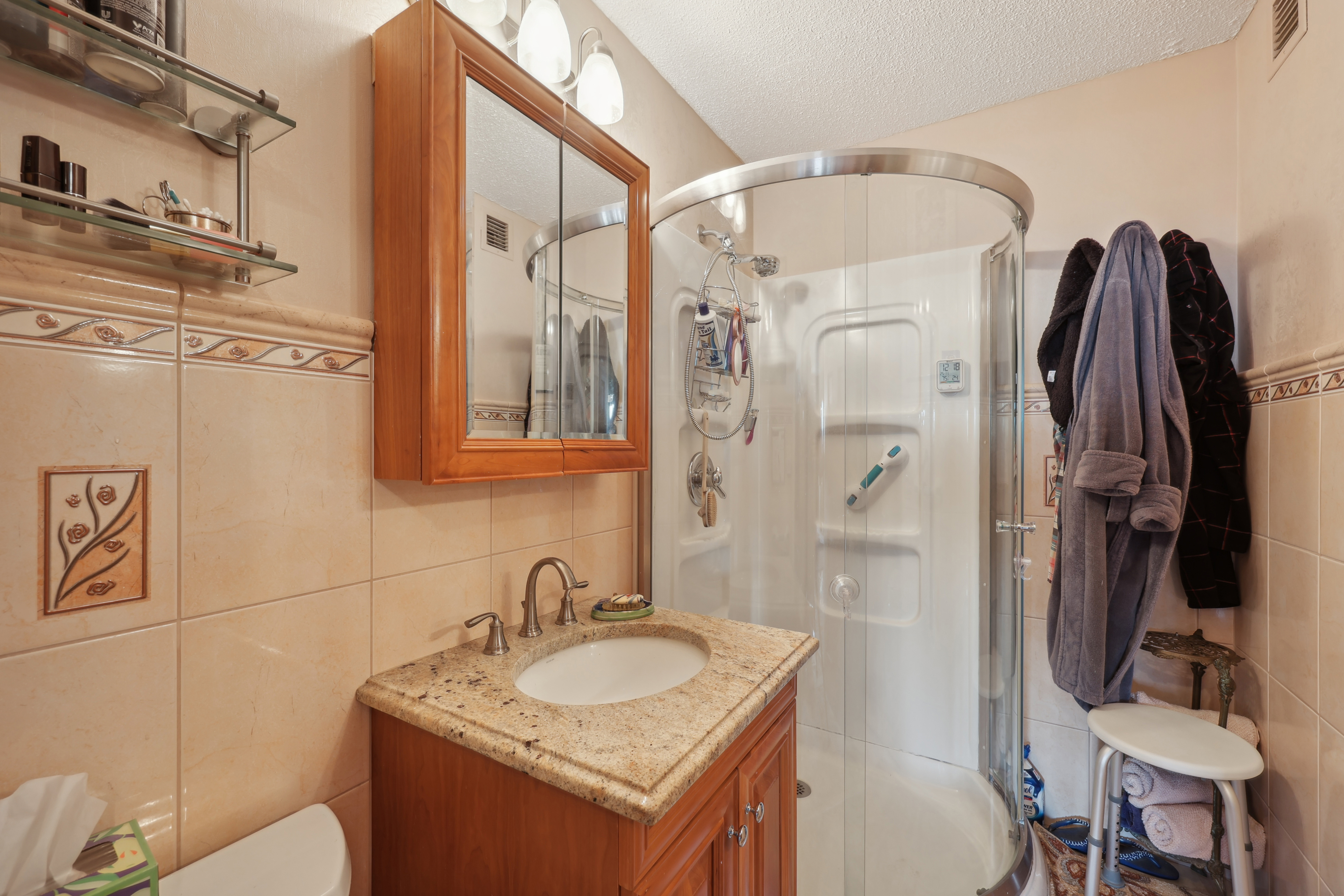 555 North Avenue, #8M 