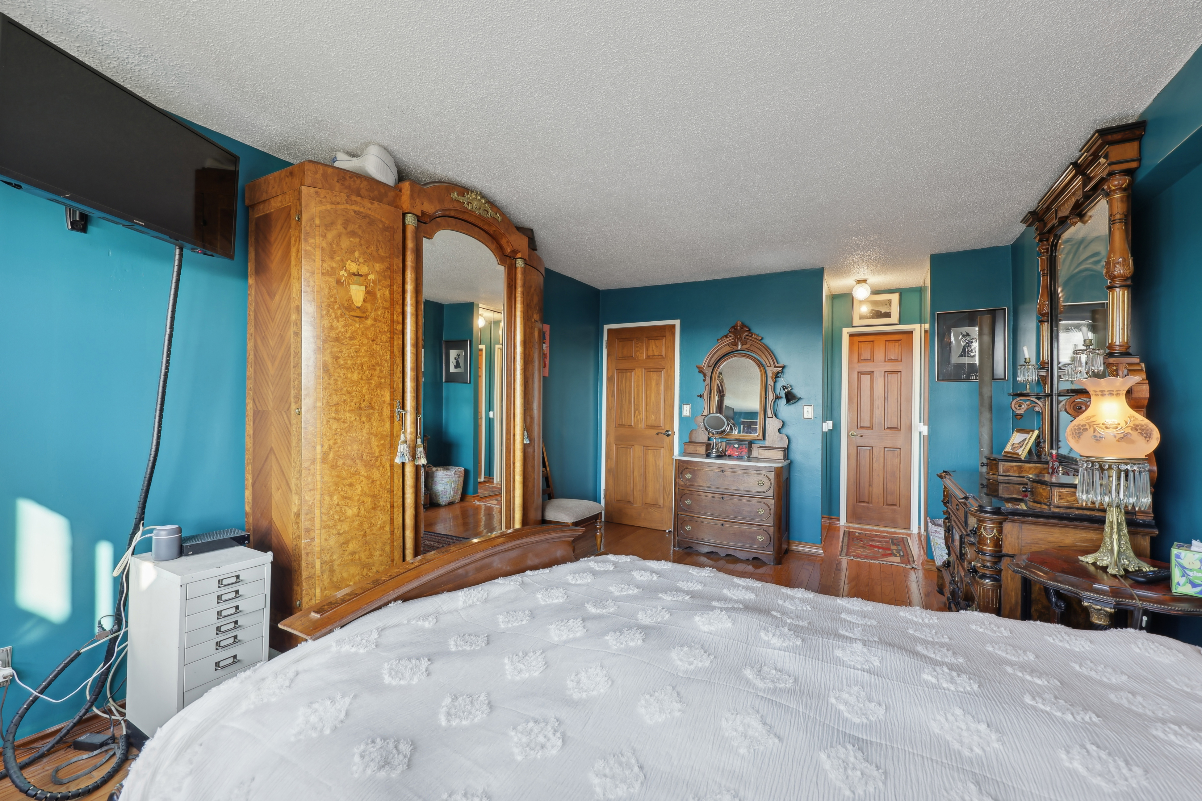 555 North Avenue, #8M 