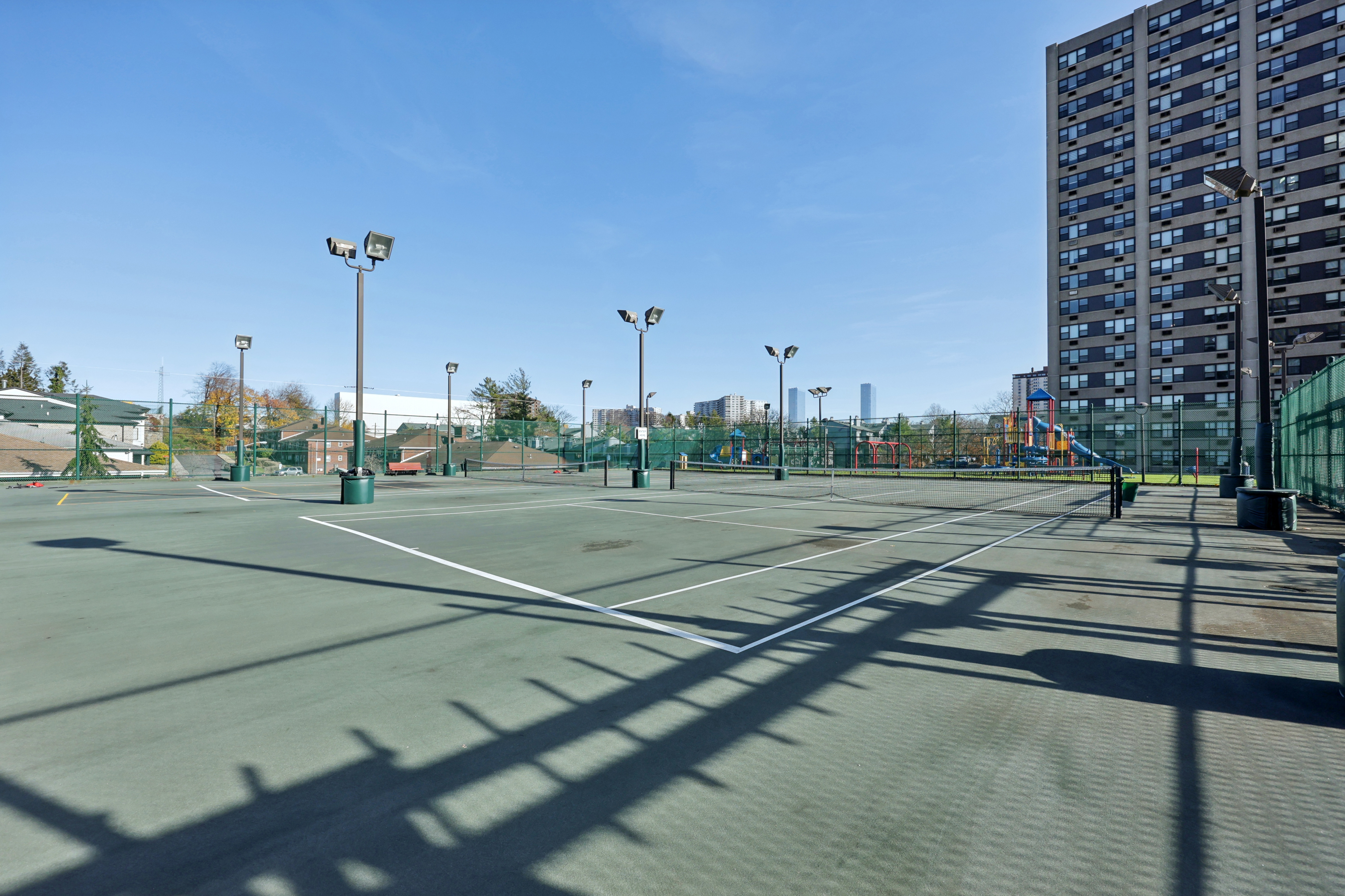 555 North Avenue, #8M 