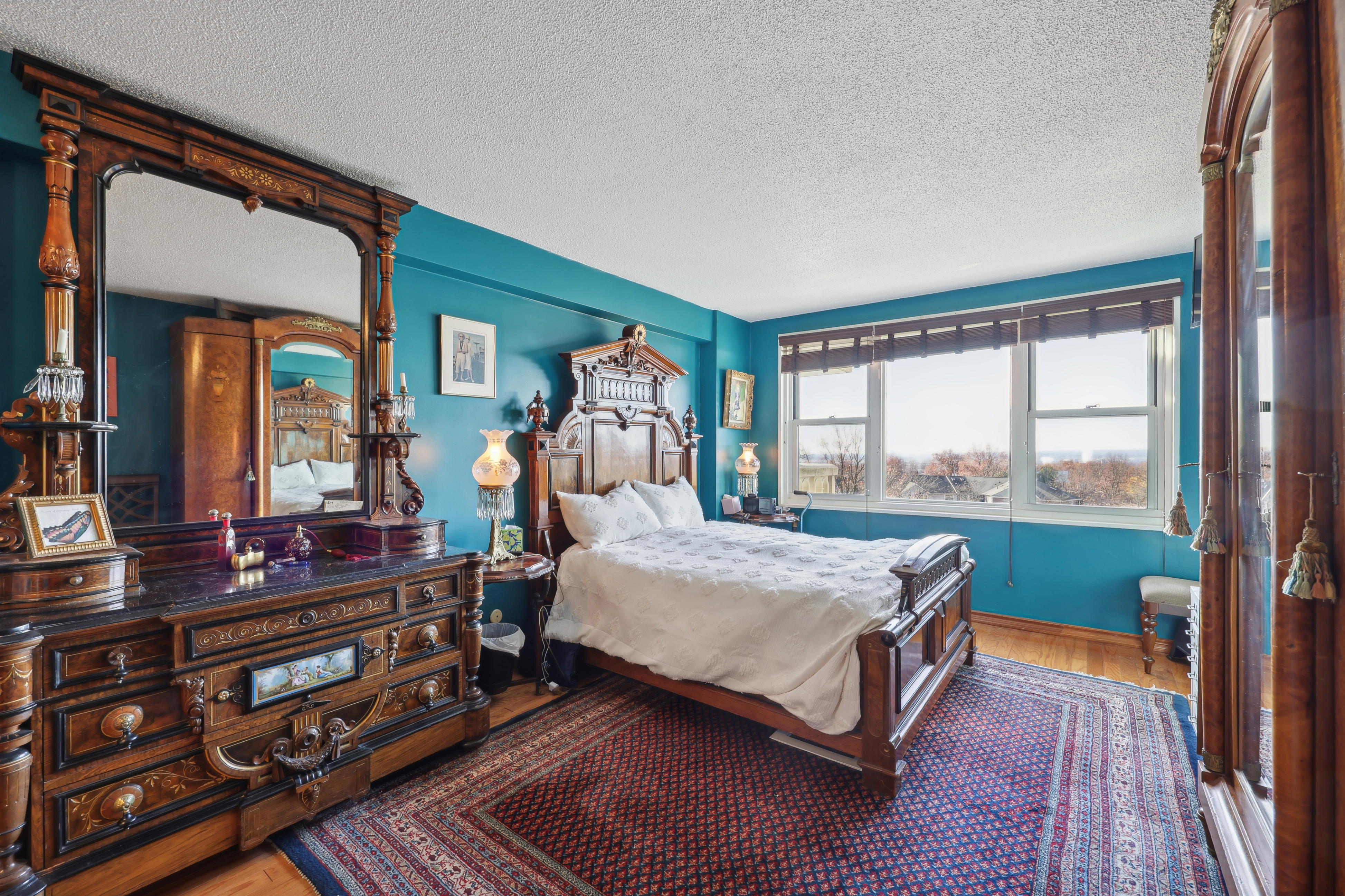 555 North Avenue, #8M 