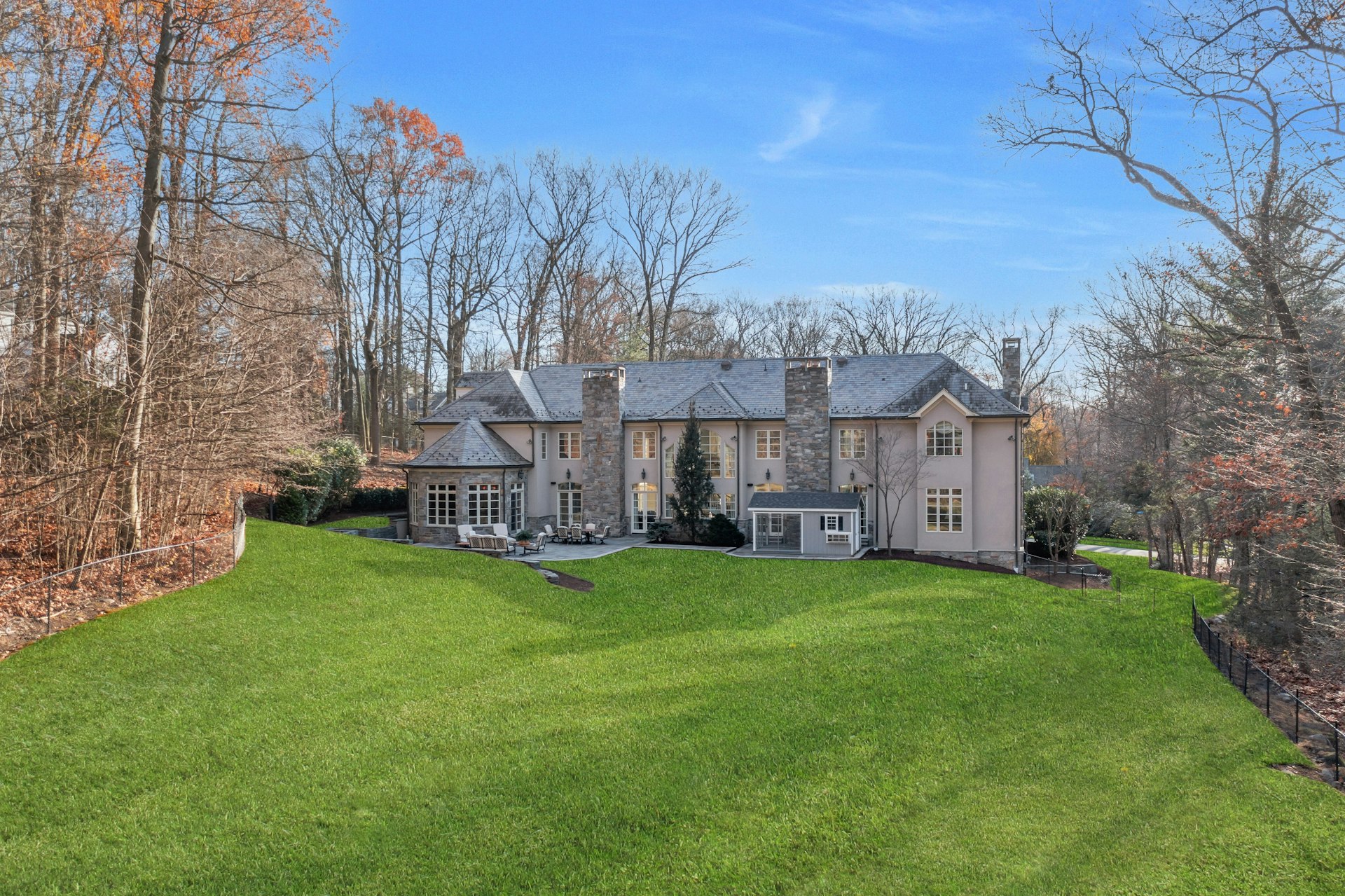 9 Ridge Crest Road 