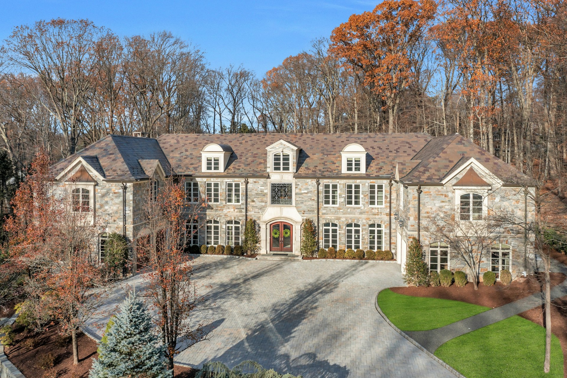 9 Ridge Crest Road 