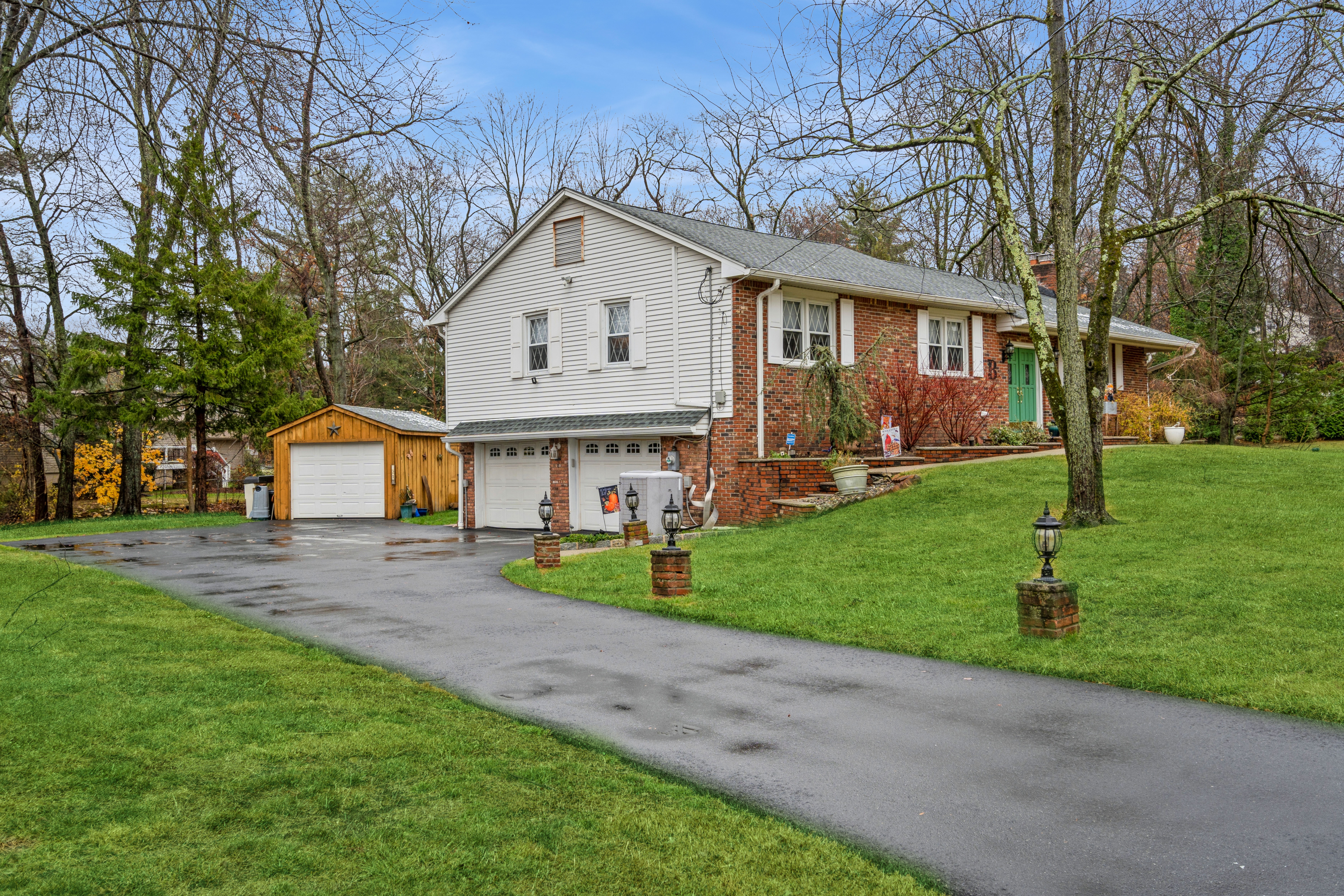 217 Forest Glen Avenue 
