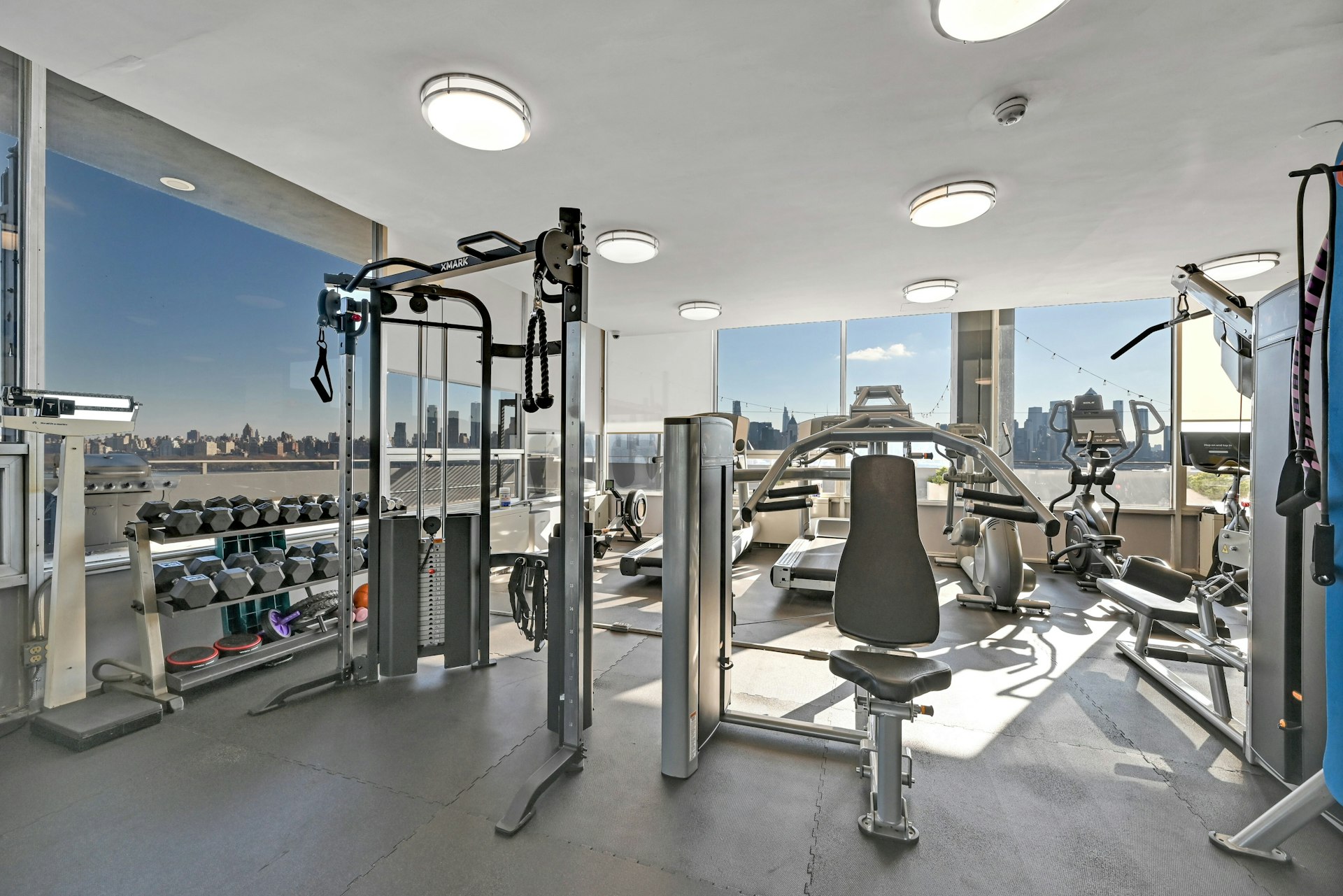 6050 Boulevard East Unit# 12J