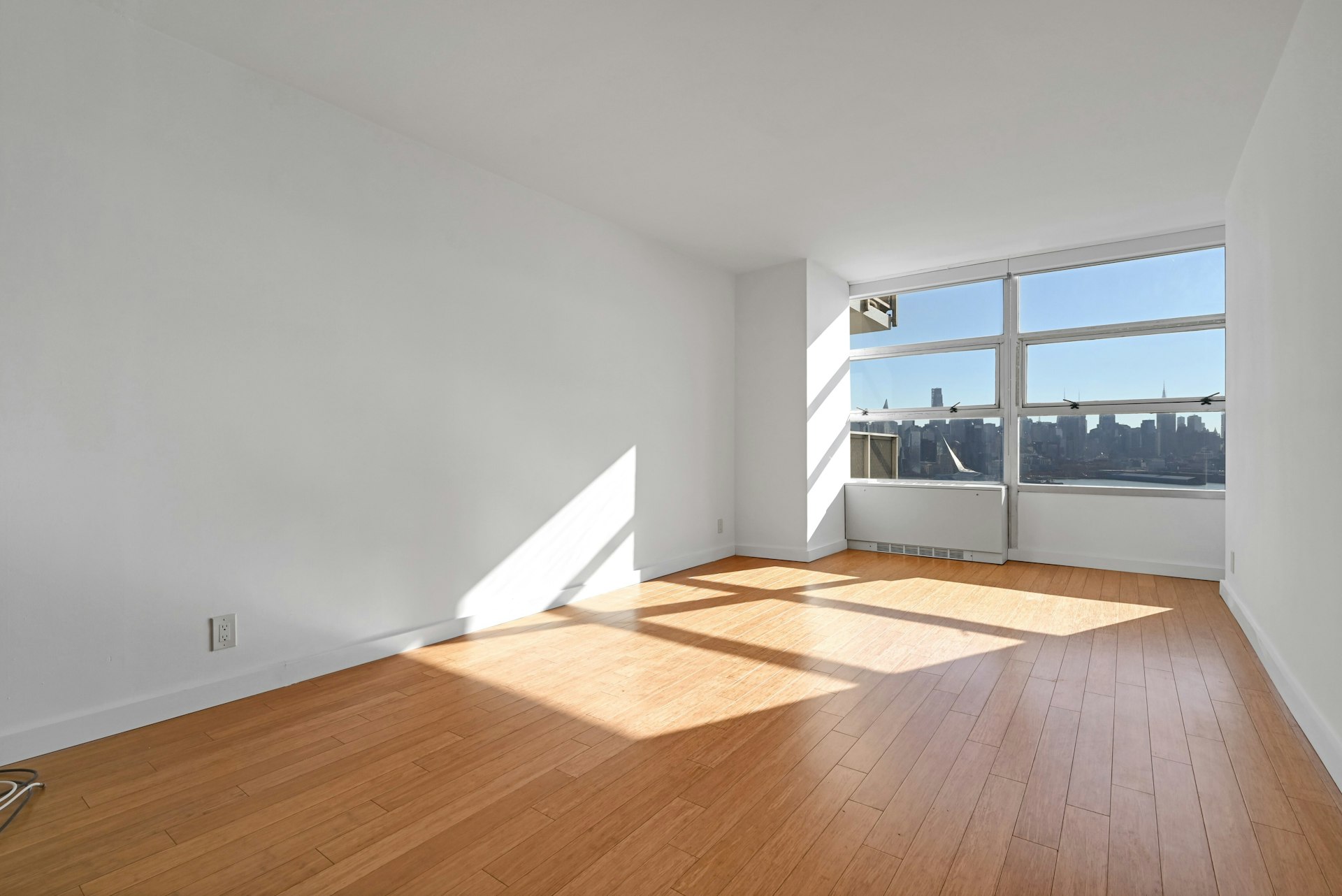 6050 Boulevard East Unit# 12J