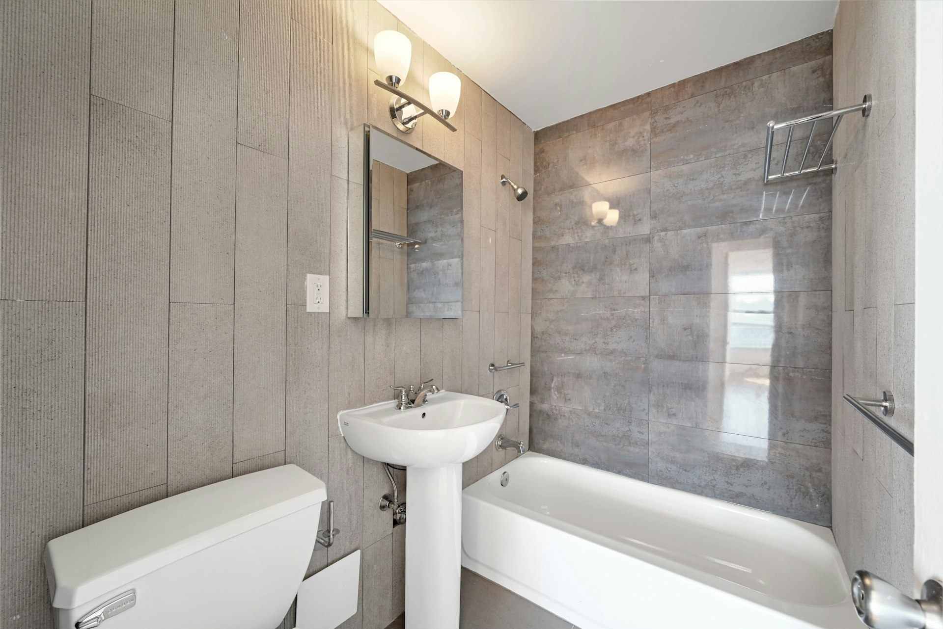 6050 Boulevard East Unit# 12J