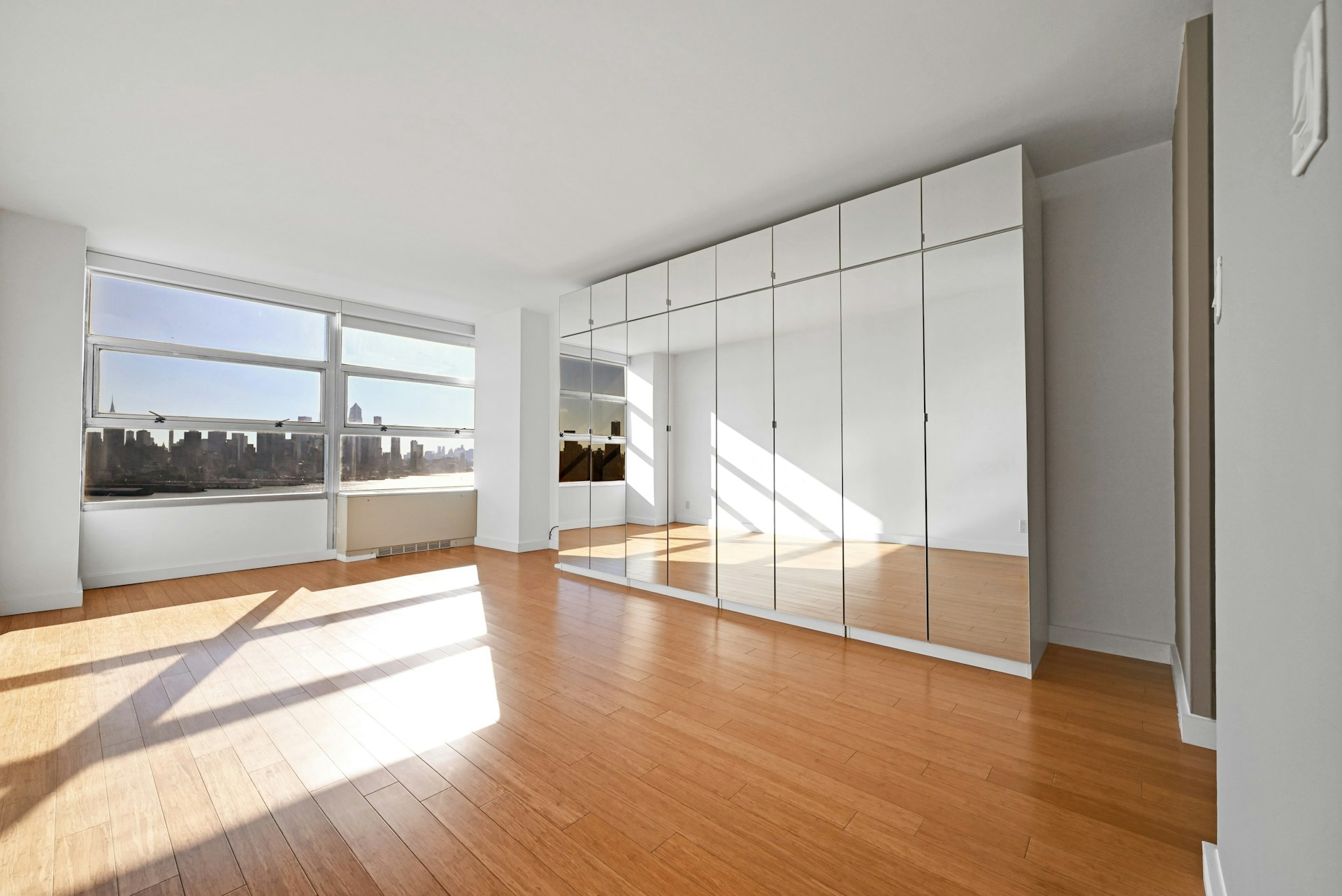 6050 Boulevard East Unit# 12J