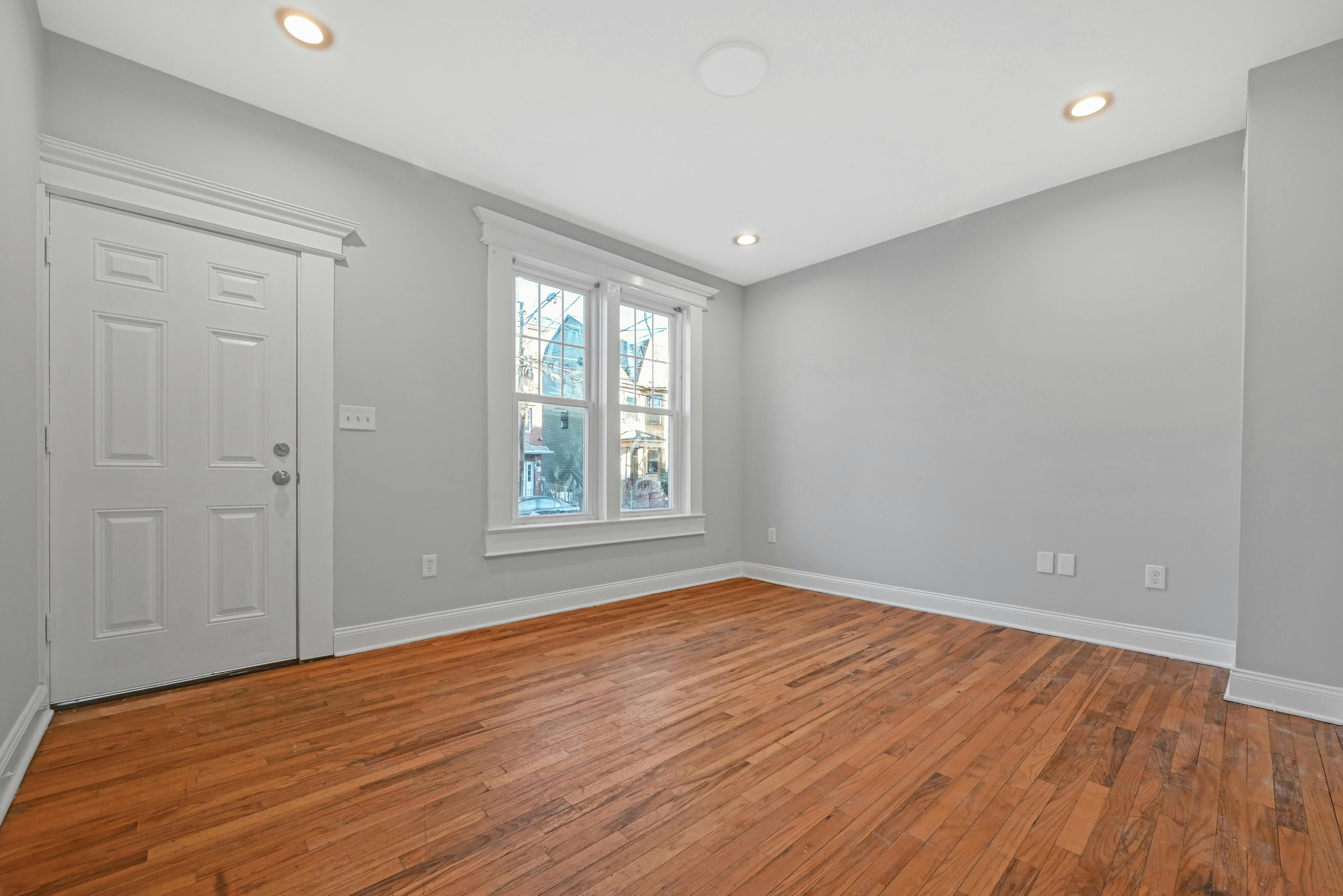 255 South 10th Street 