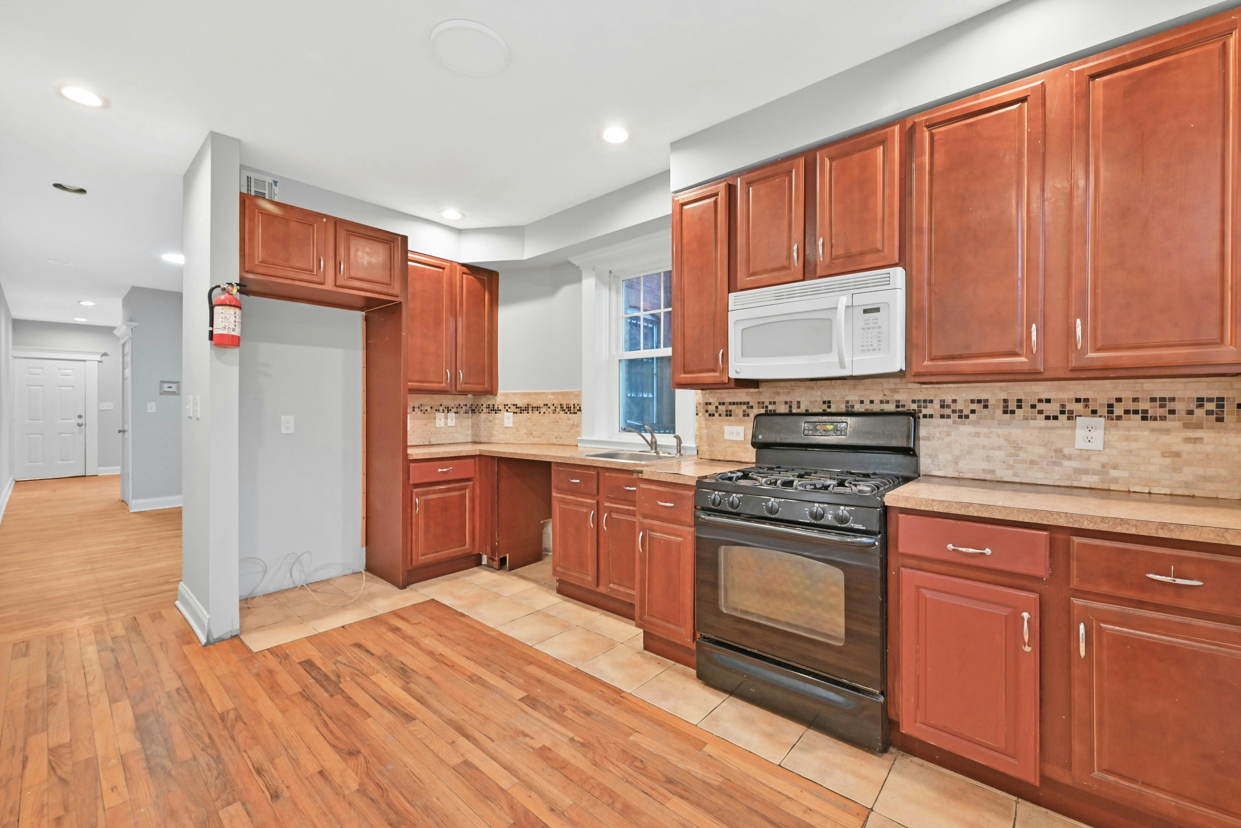 255 South 10th Street 