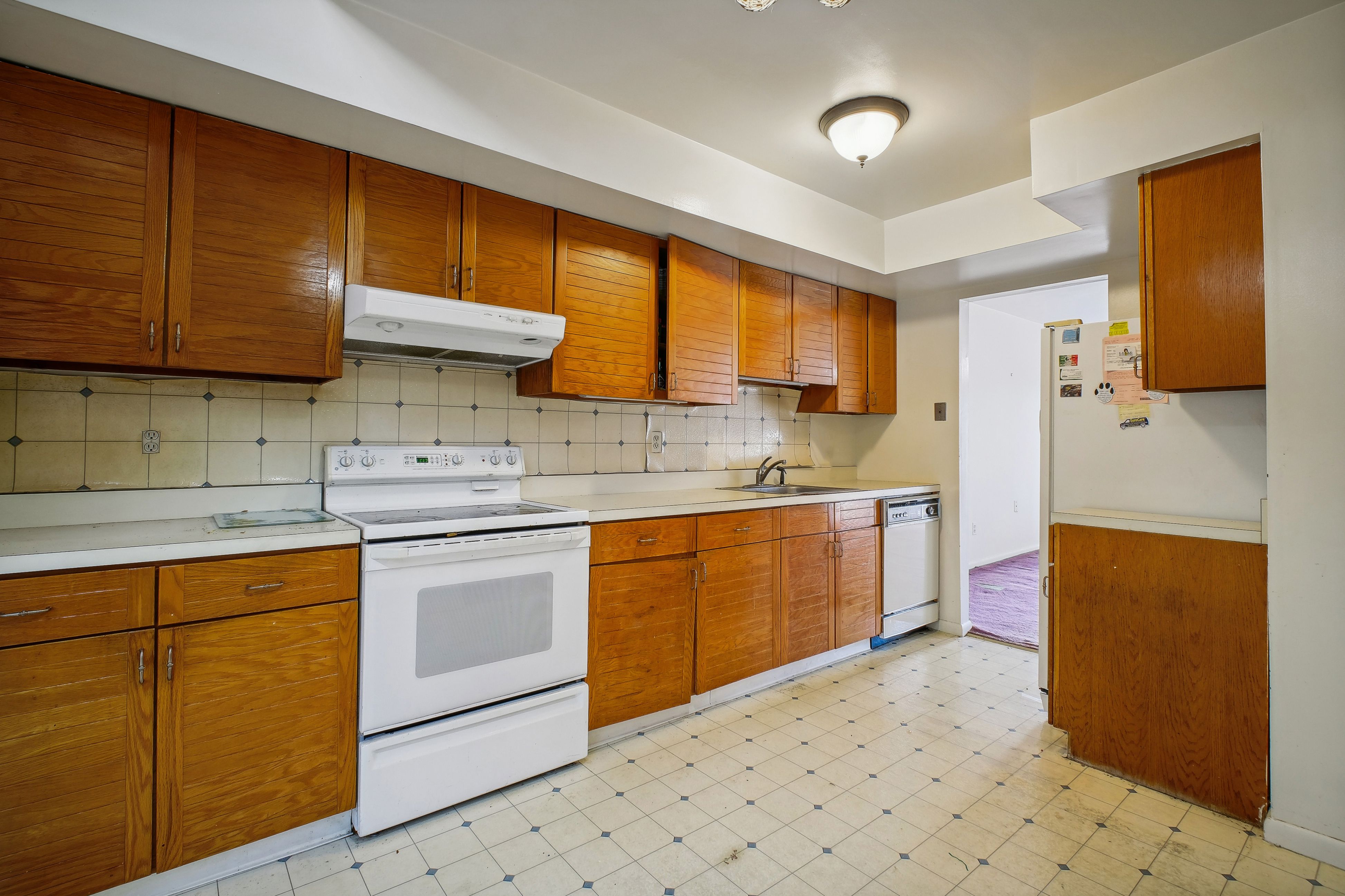 1505 John Street 