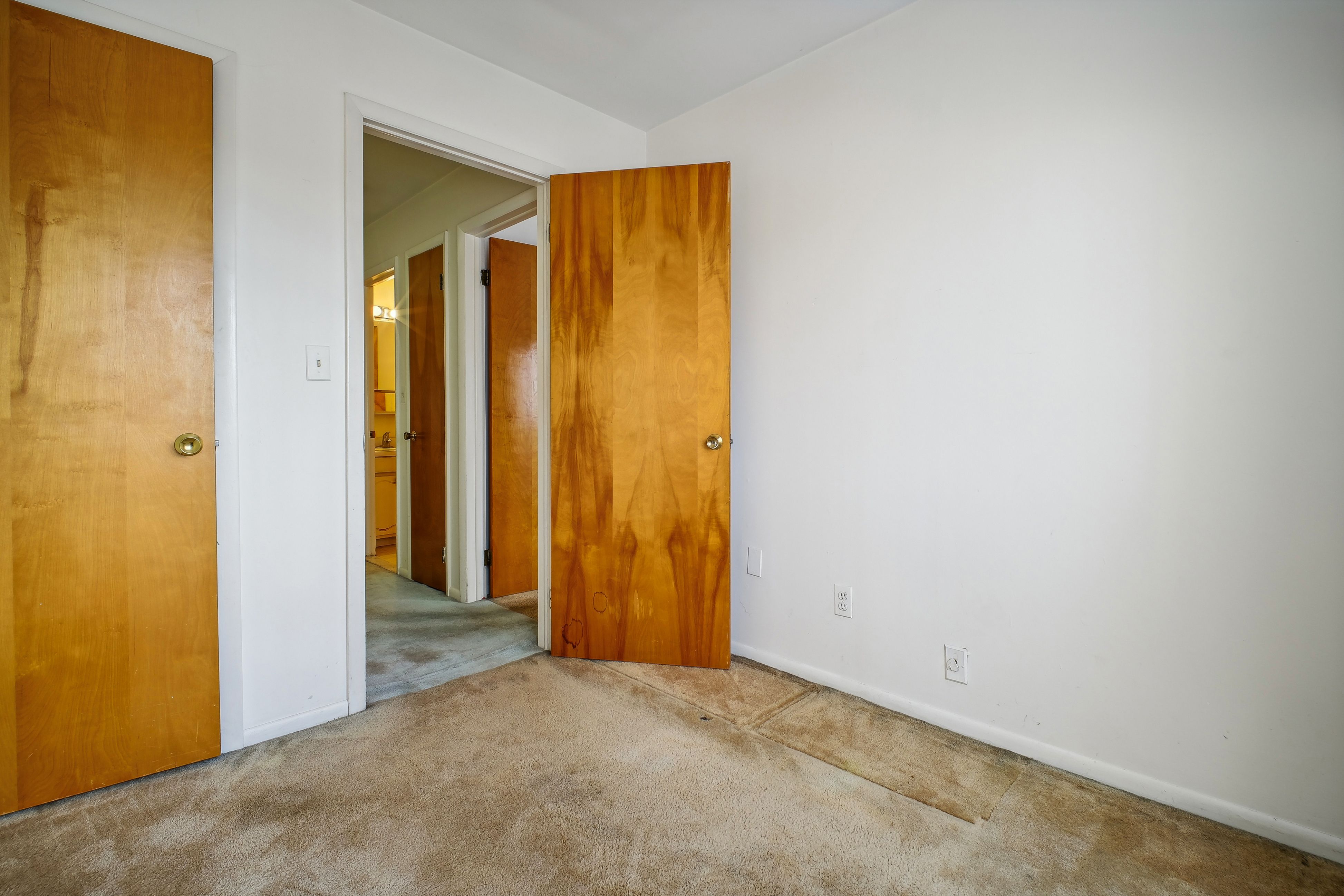 1505 John Street 