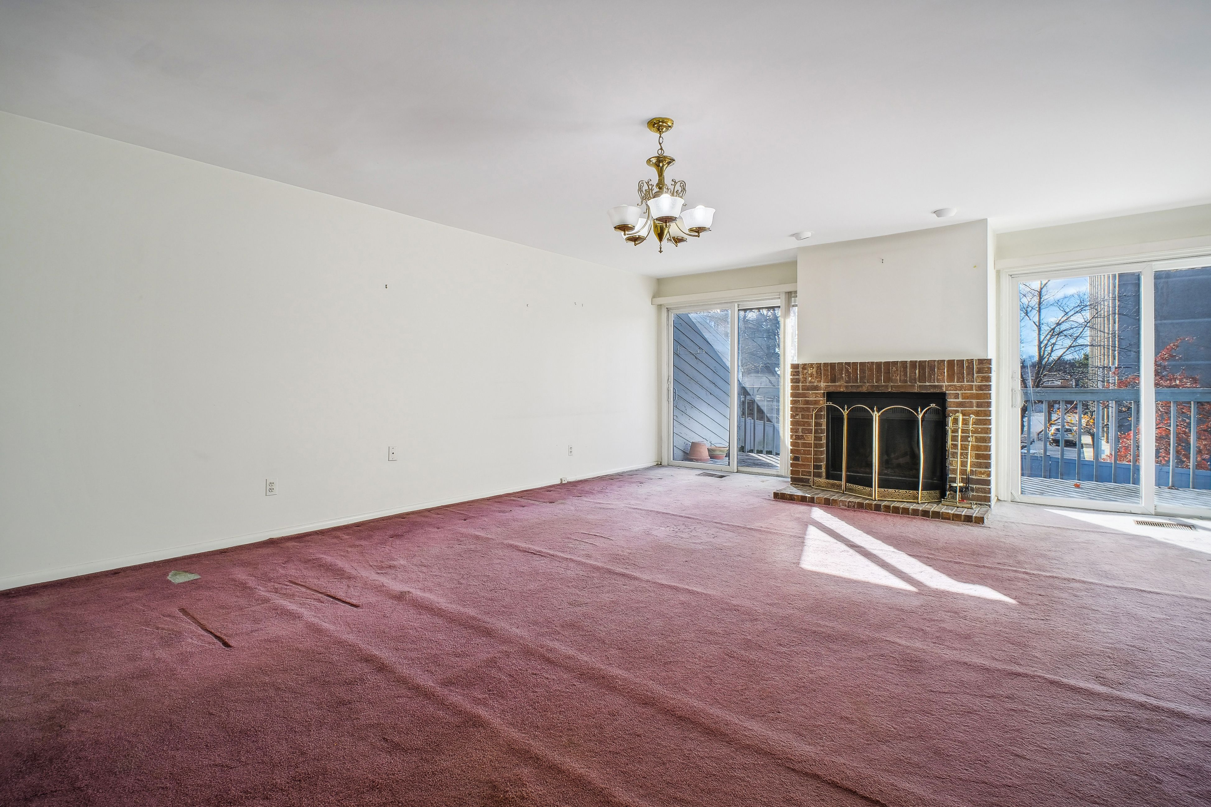 1505 John Street 