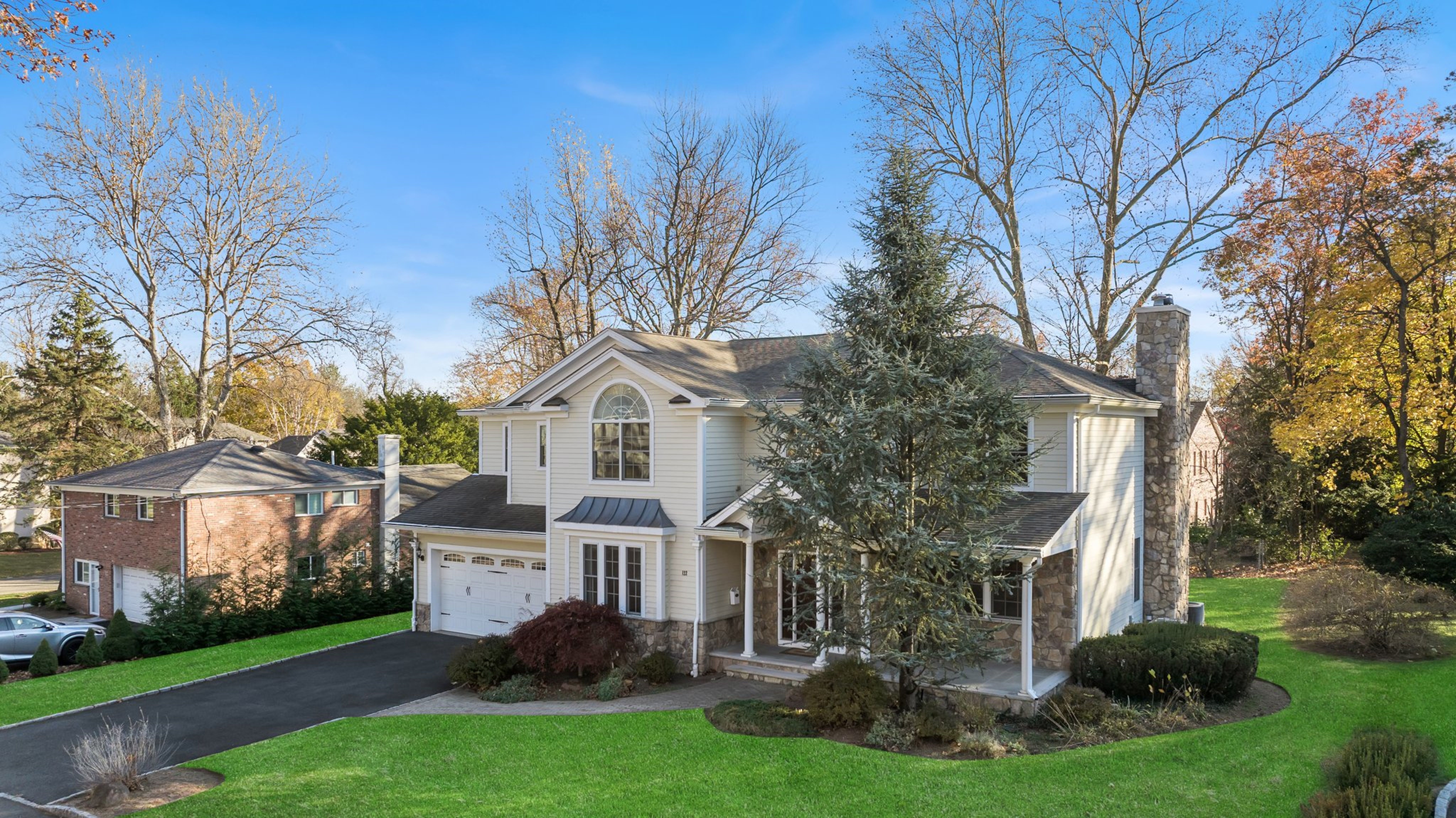 122 Phelps Avenue 