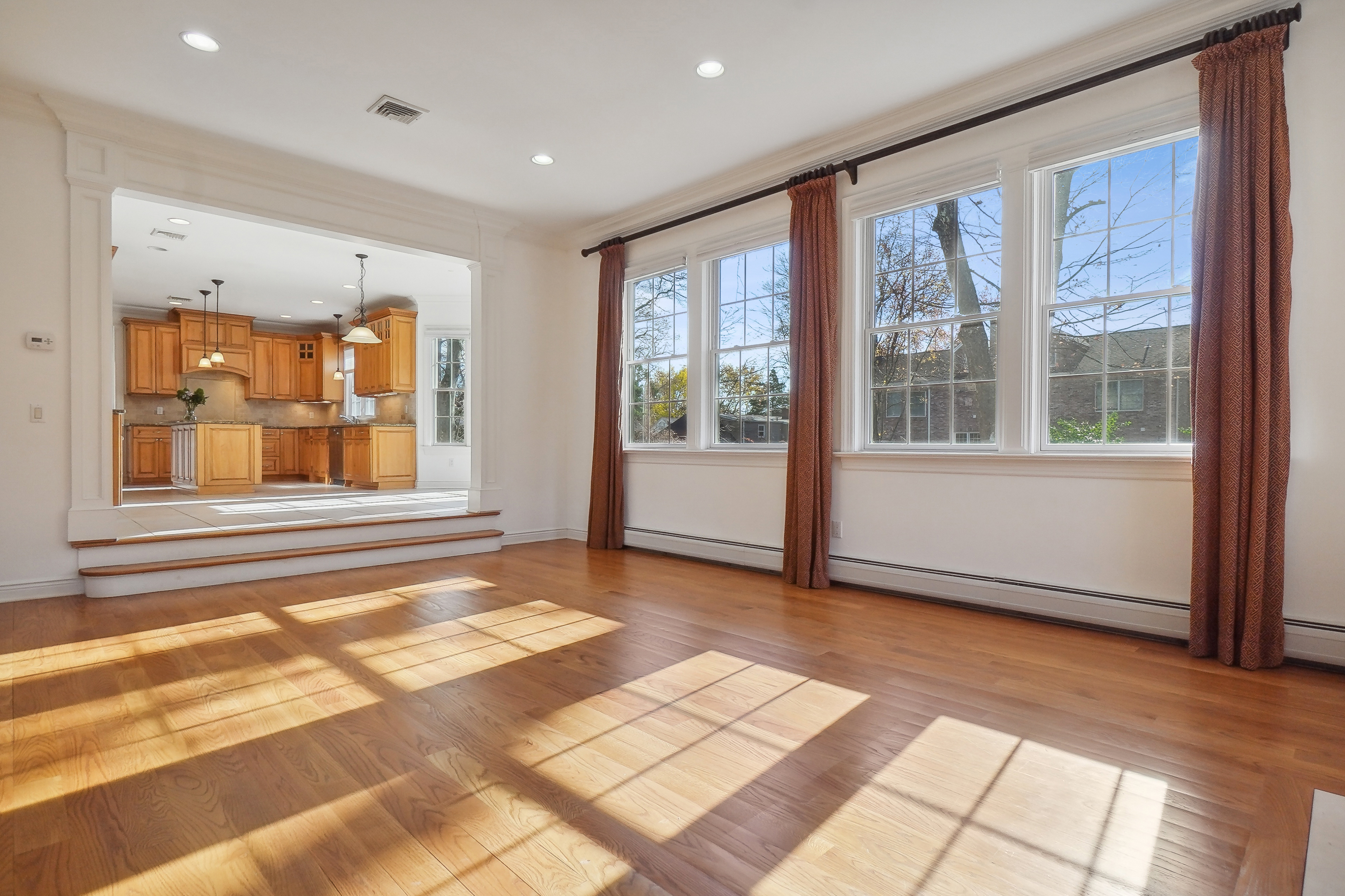 122 Phelps Avenue 