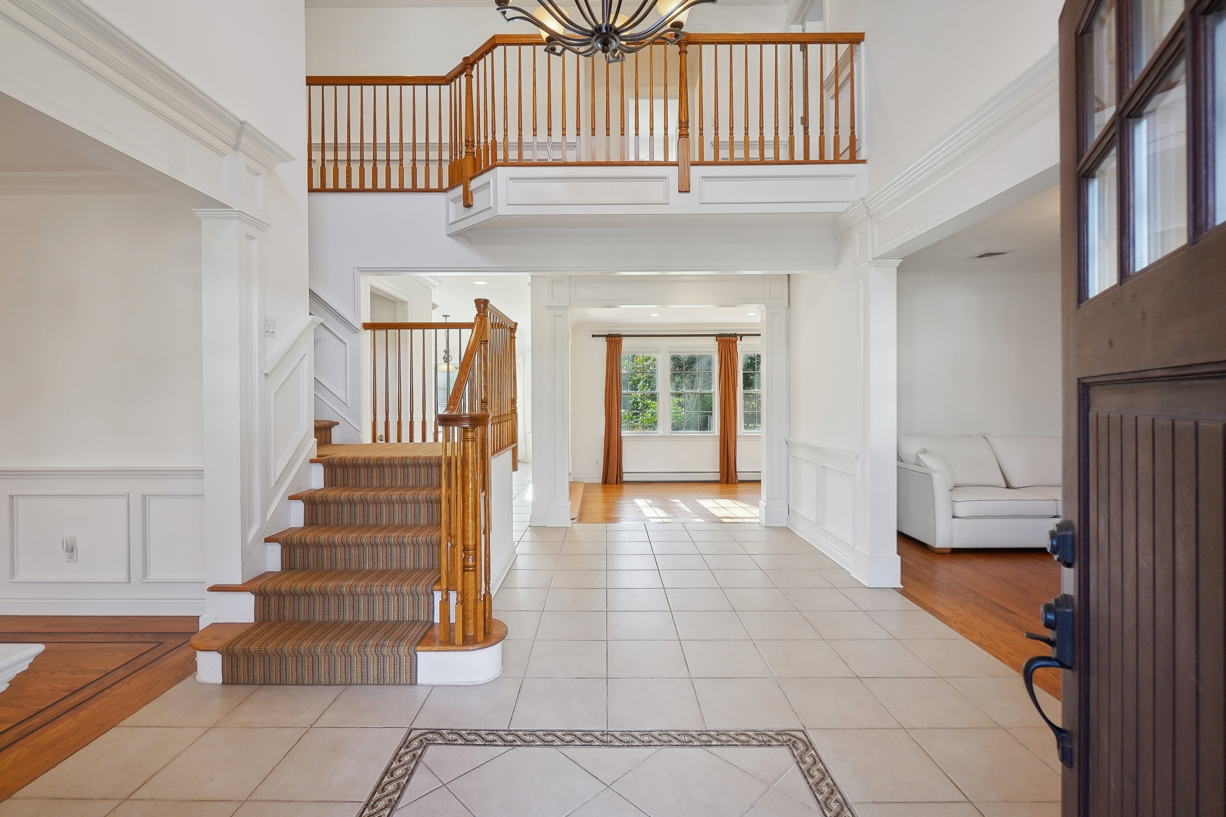 122 Phelps Avenue 