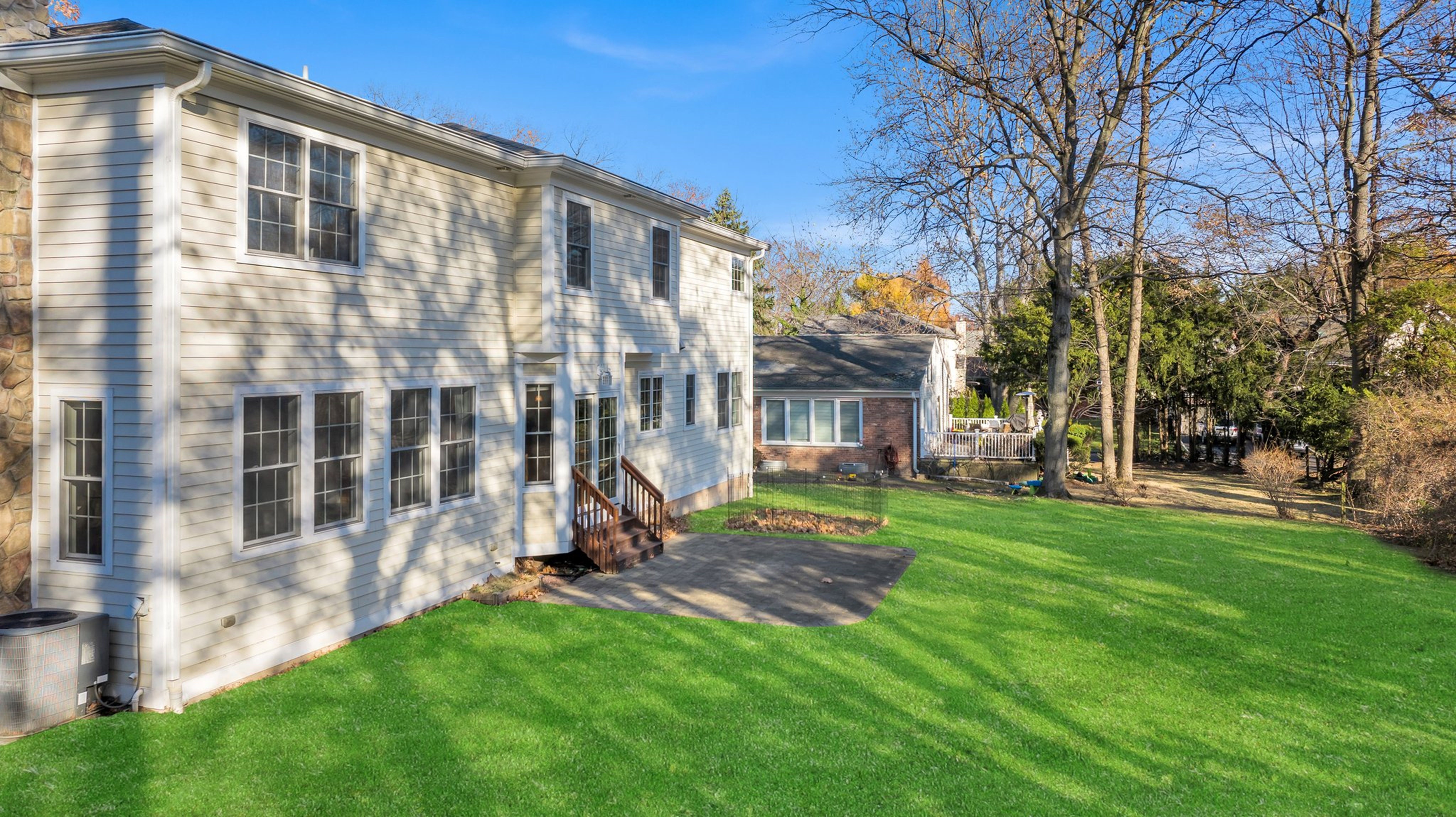 122 Phelps Avenue 