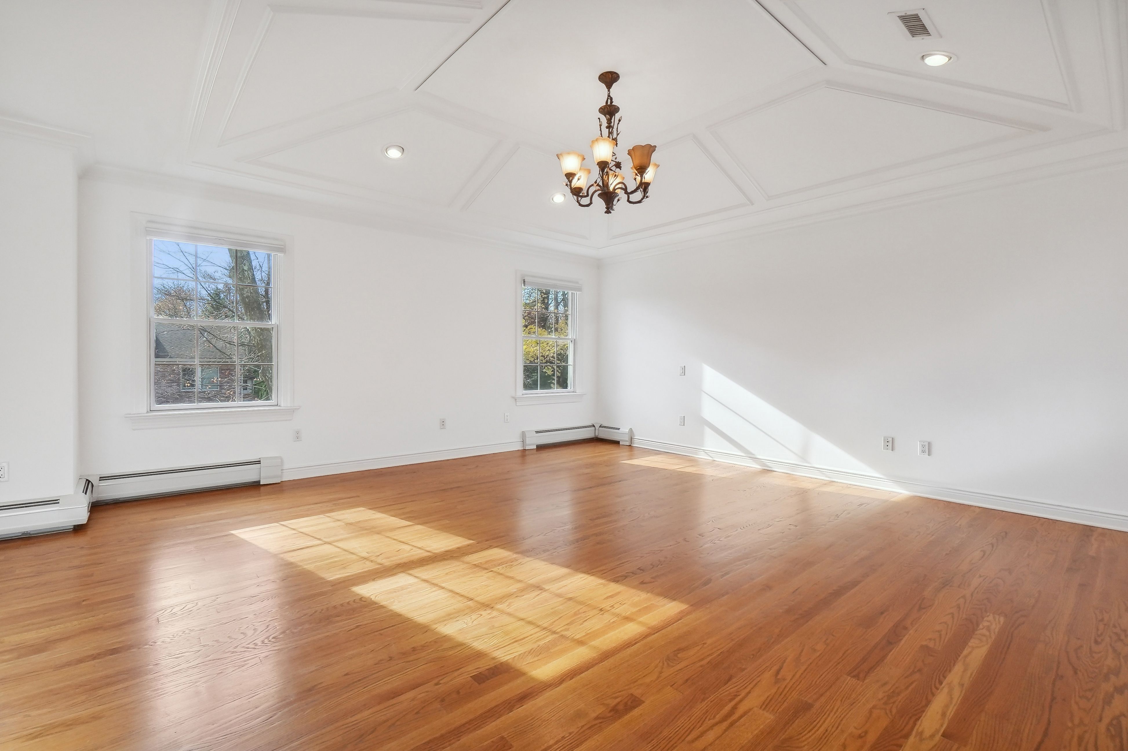 122 Phelps Avenue 
