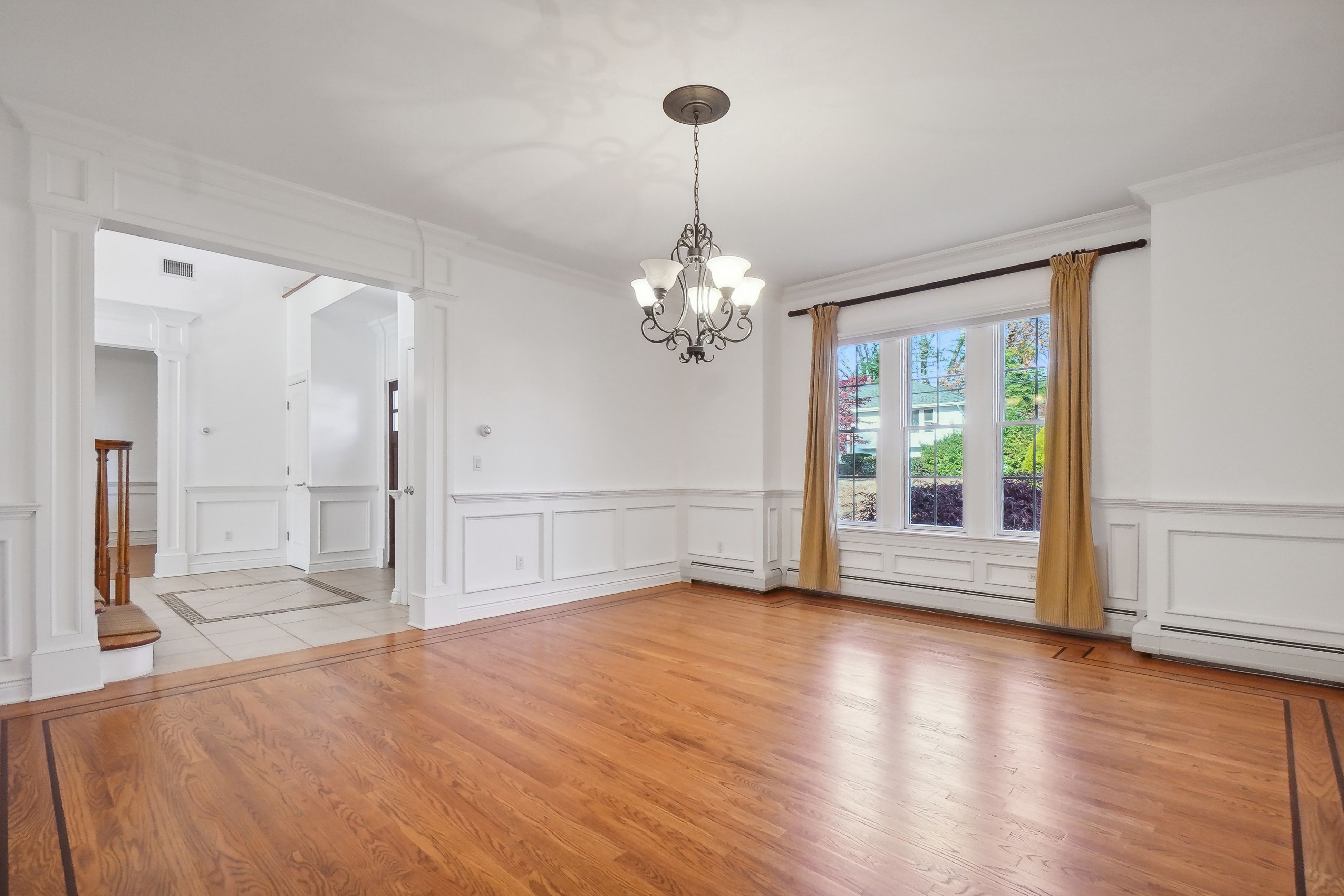 122 Phelps Avenue 