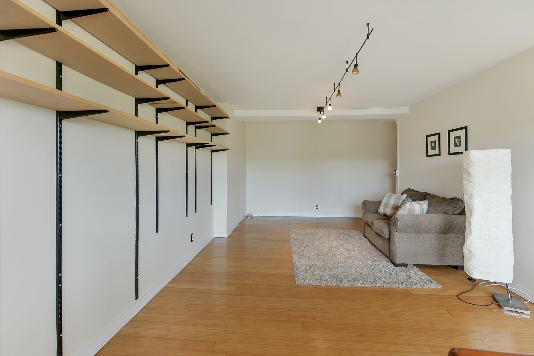 377 S. Harrison Street, #7H 