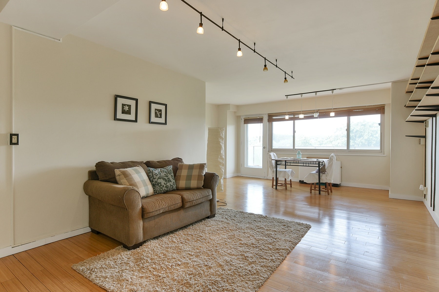 377 S. Harrison Street, #7H 