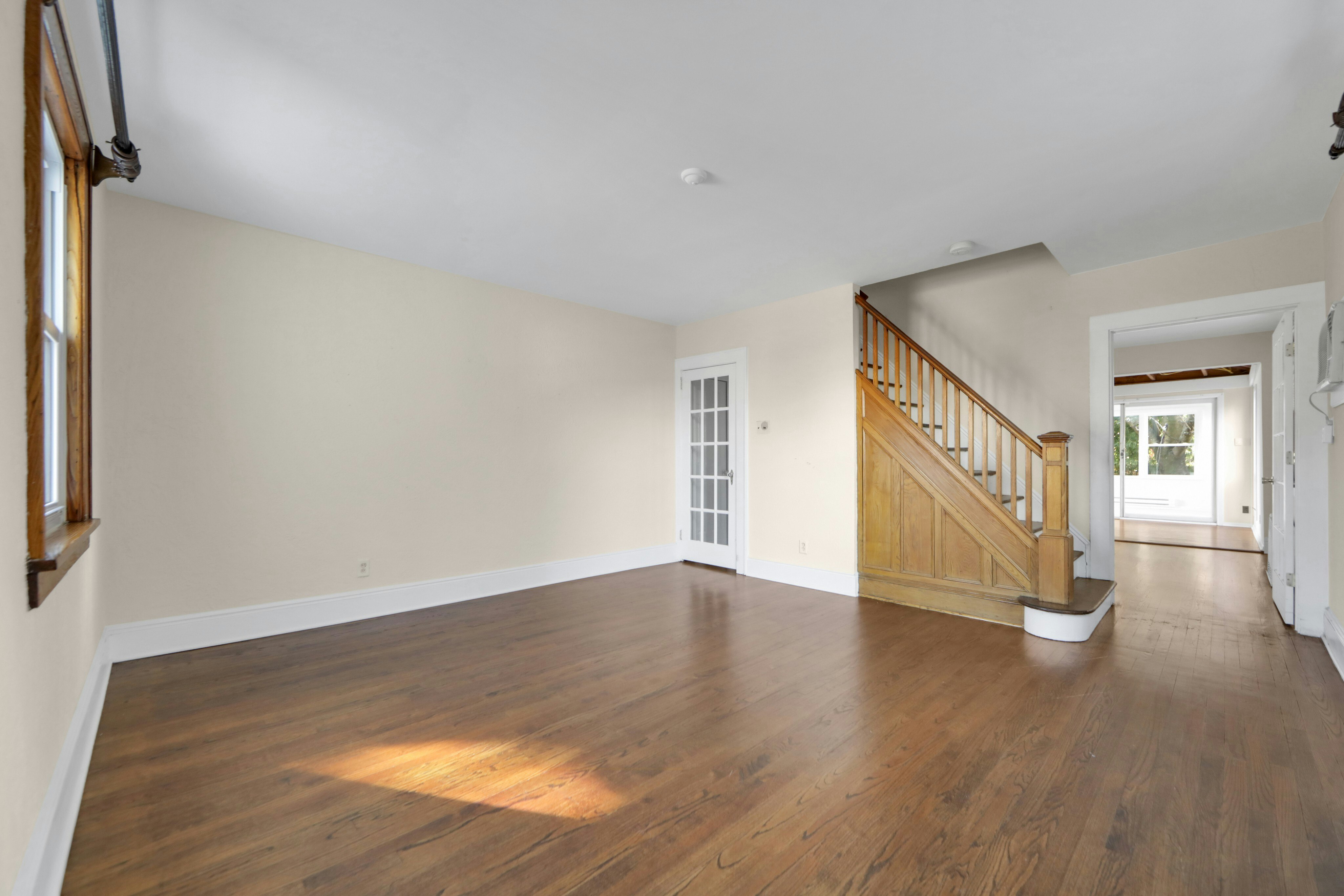 116 Roosevelt Avenue 